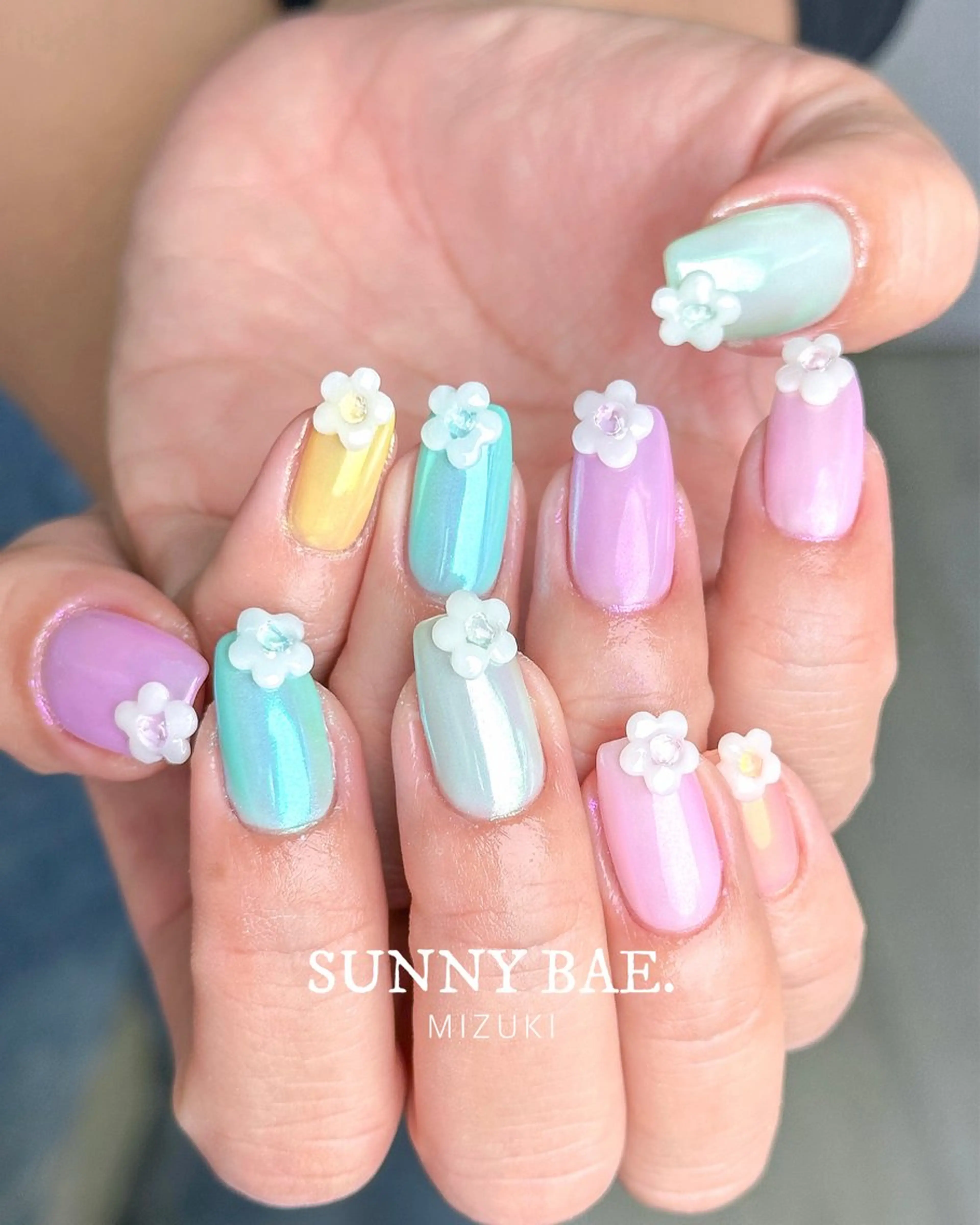 ネイル フラワーネイル ジェルネイル ぷっくりネイル ハンドネイル SUNNY BAE. 🌼MIZUKIのネイルデザイン