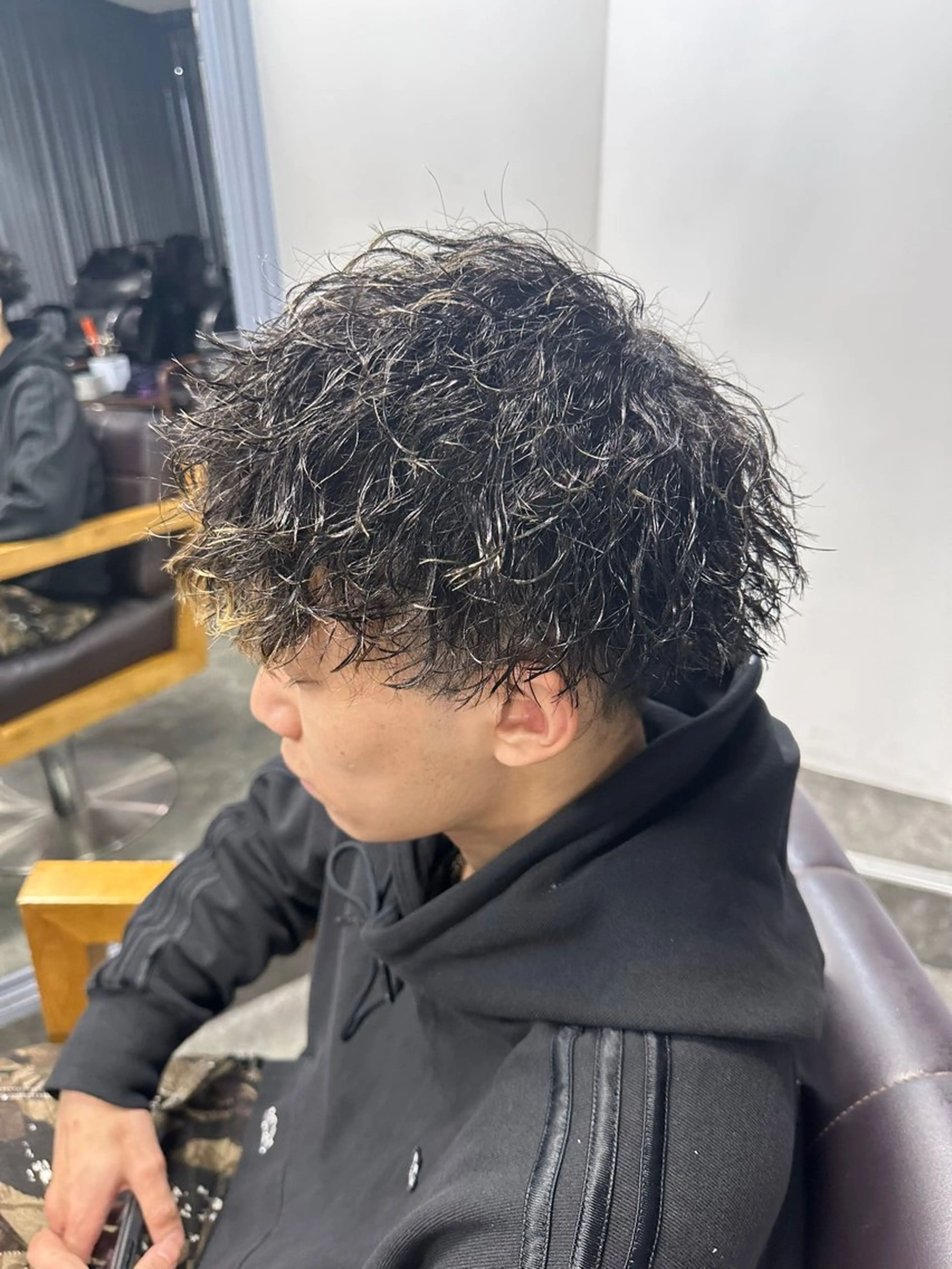 パーマ メンズ カット パーマ KING of hair by NOISM所属・梅田/メンズカット/ パーマ/秋本 大智のヘアスタイル