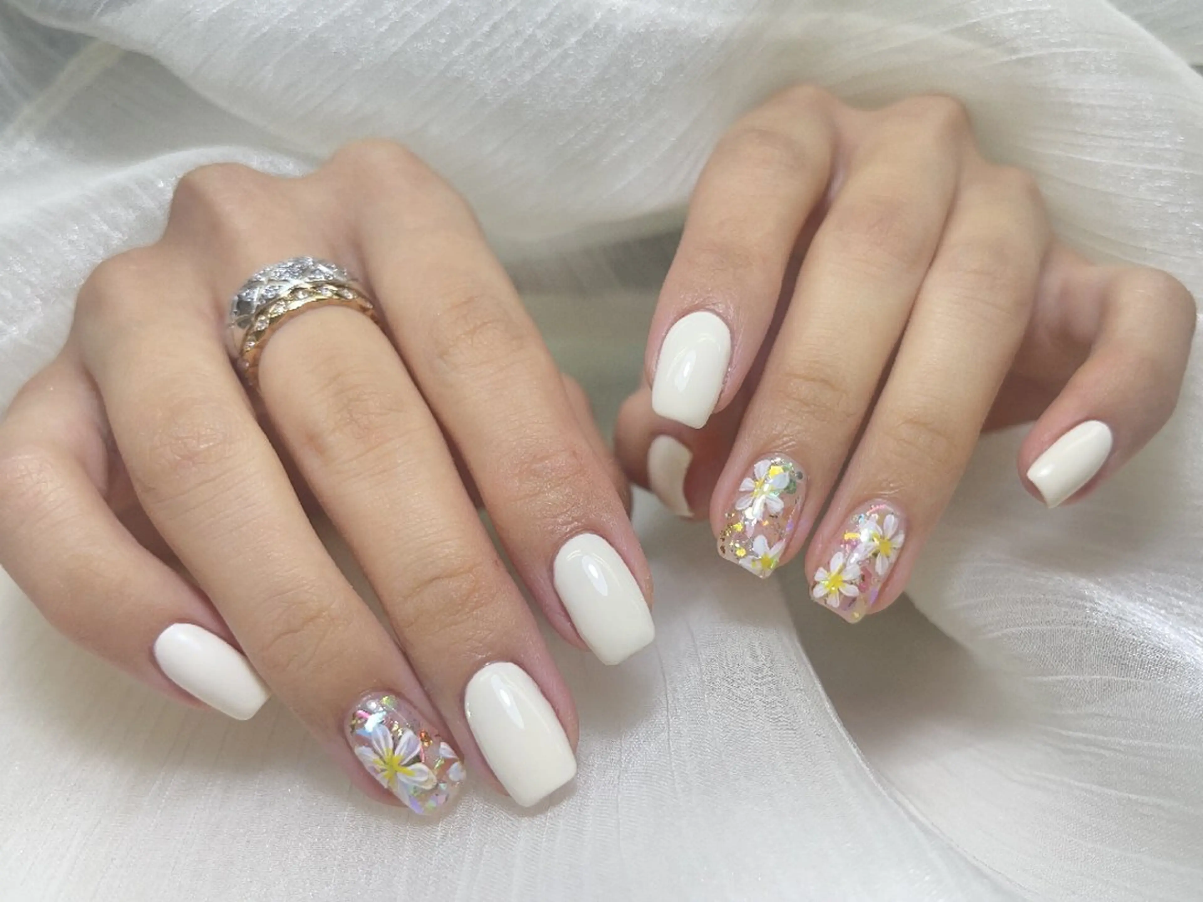 ネイル ハンドネイル ハンドケア PIPPY  NAILS新宿のネイルデザイン
