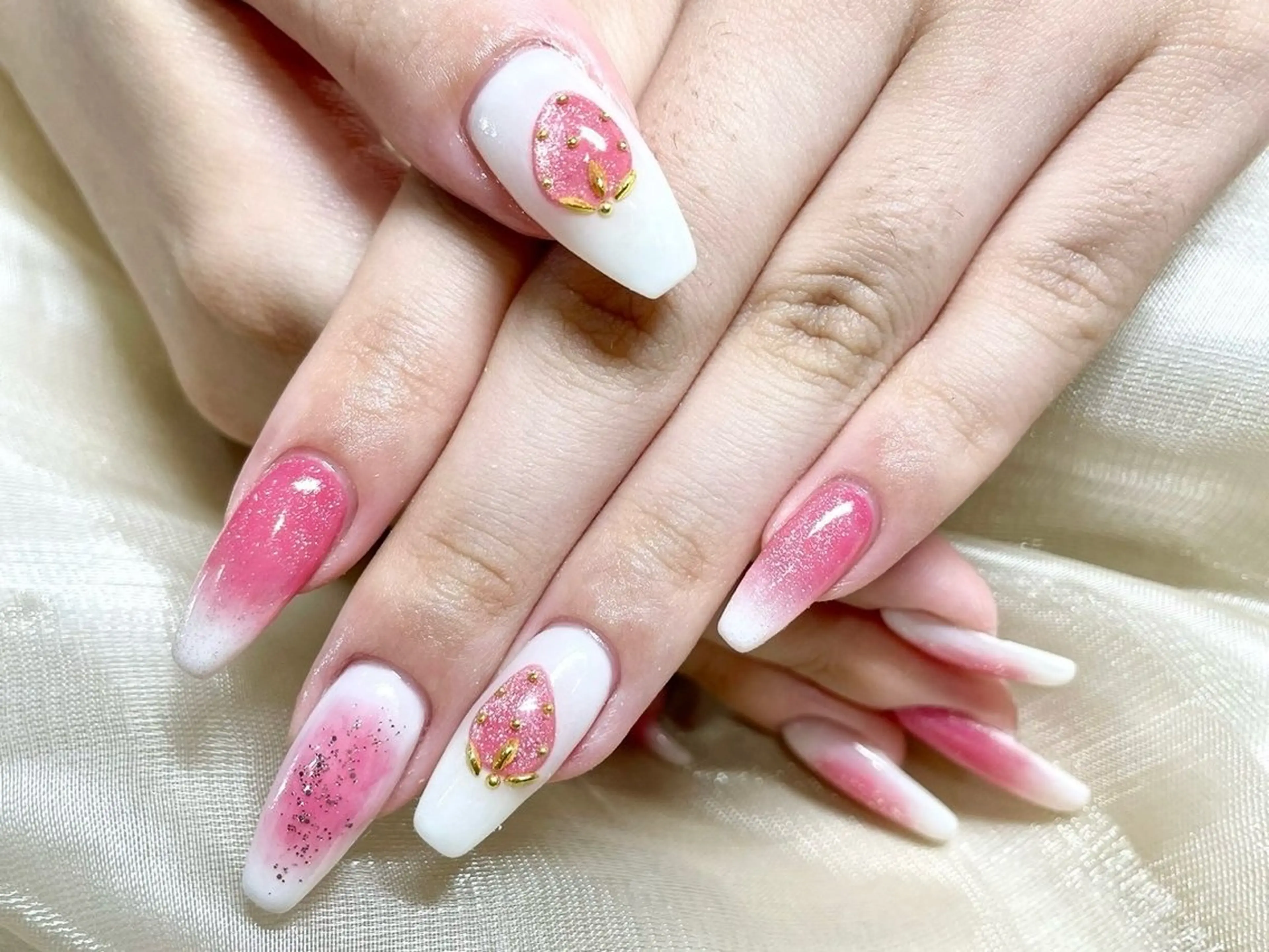 ネイル ハンドネイル Renatus Nailのネイルデザイン