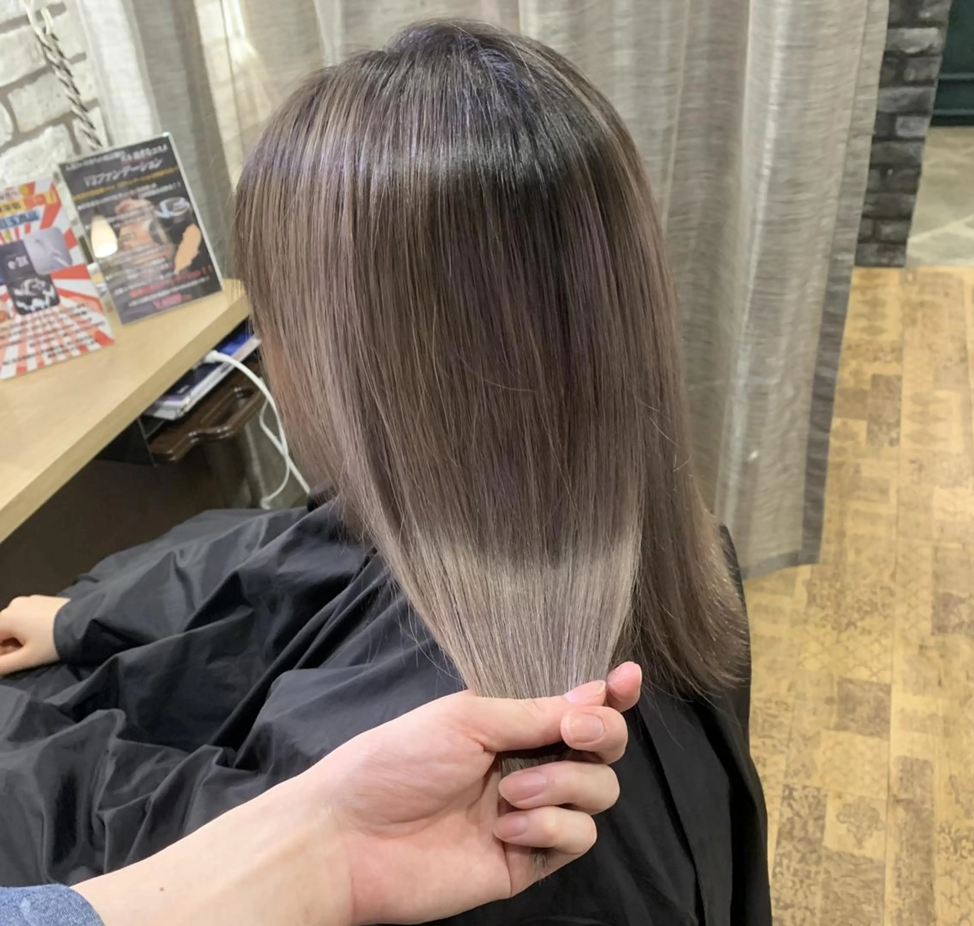 ミディアム カラー 西中エリアNo.1✨ 髪質改善ラビマーニのヘアスタイル