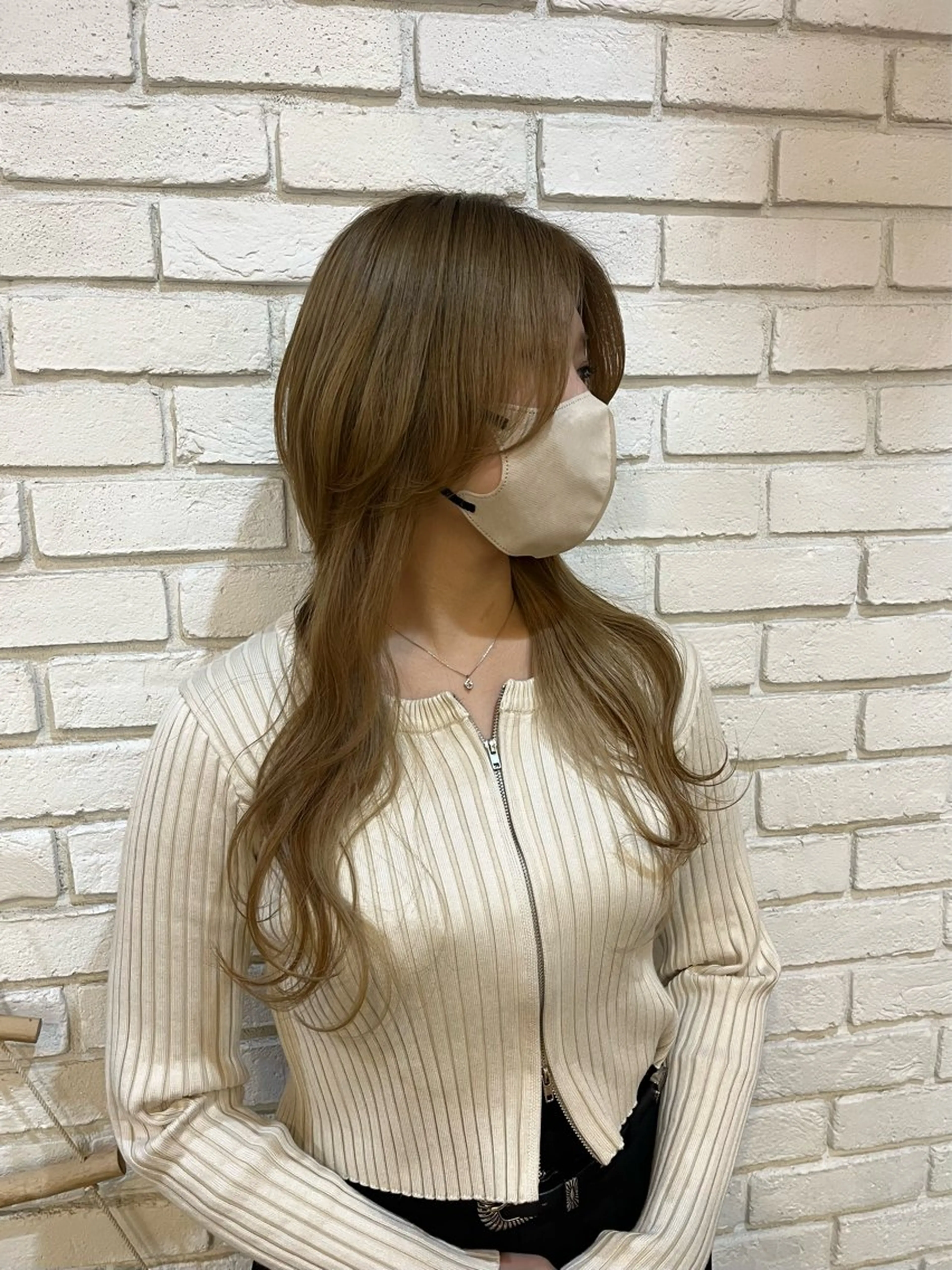 ロング 顔周りカット ロング ウルフカット カット minami🌿‬ 透明感カラー🫧のヘアスタイル