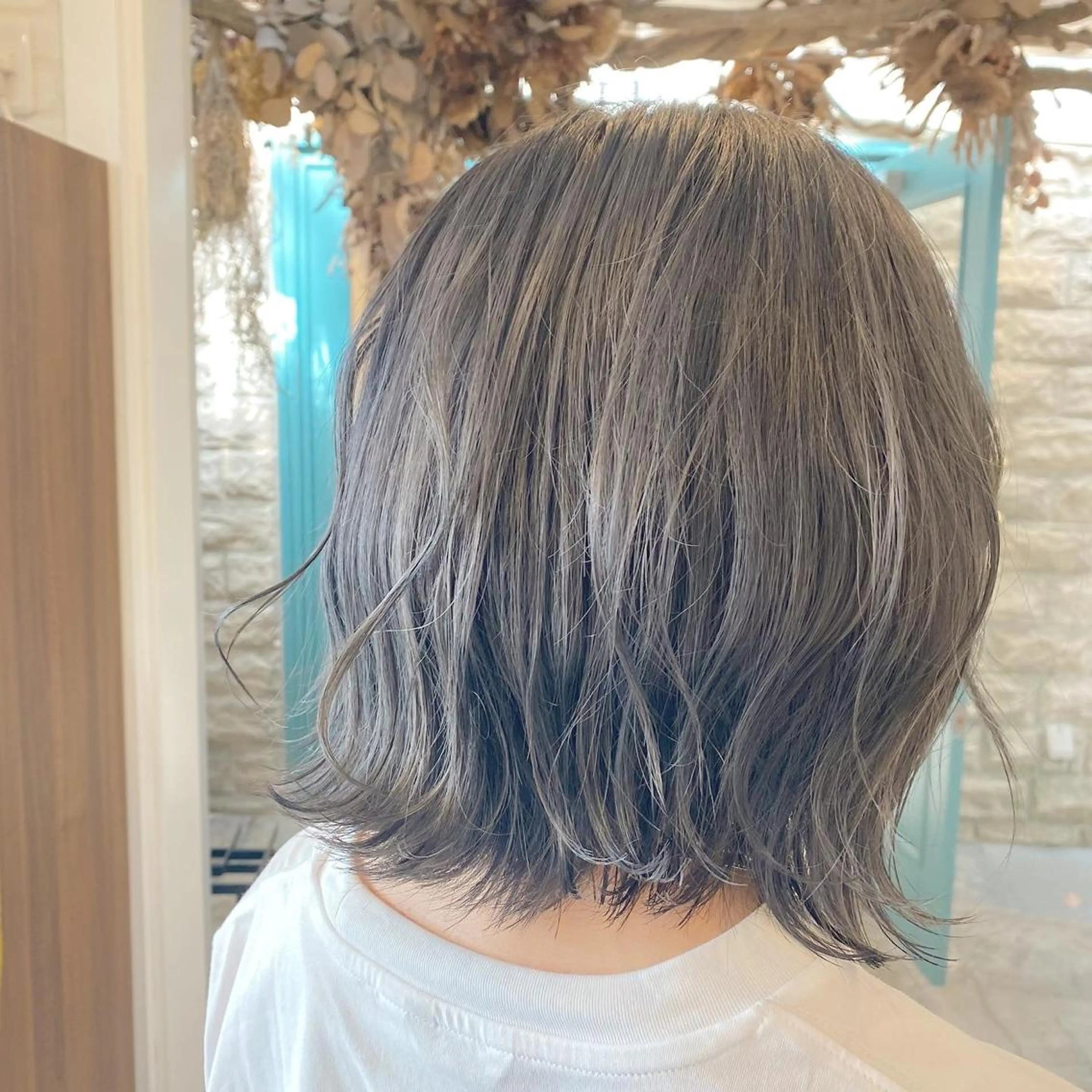ミディアム カラー すずき なぎさ☀️のヘアスタイル