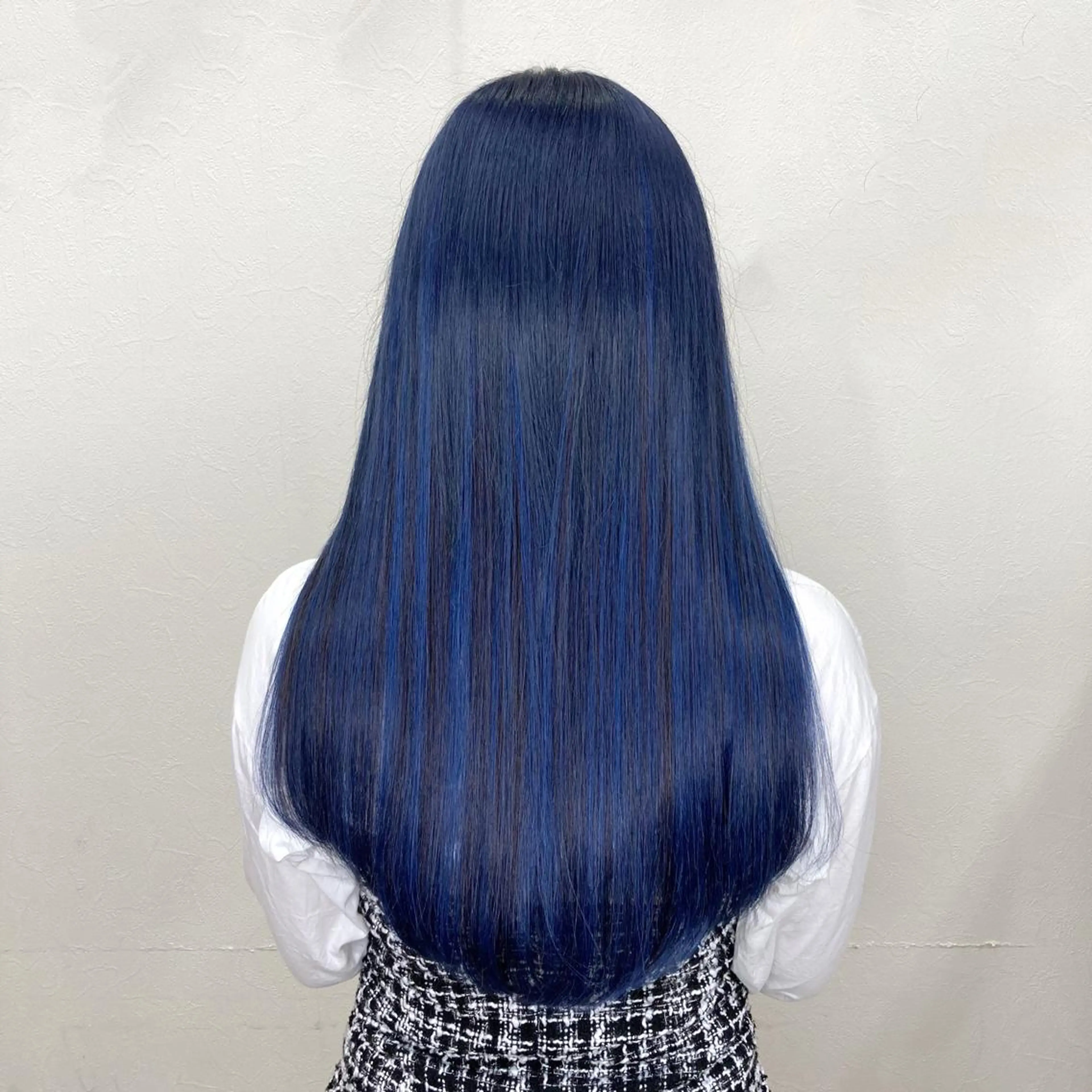 セミロング カラー ブルーカラー ダブルカラー ネイビーカラー エクステ ヘアカラー トリートメント エクステ KEISUKE🧡 NEXT池袋のヘアスタイル