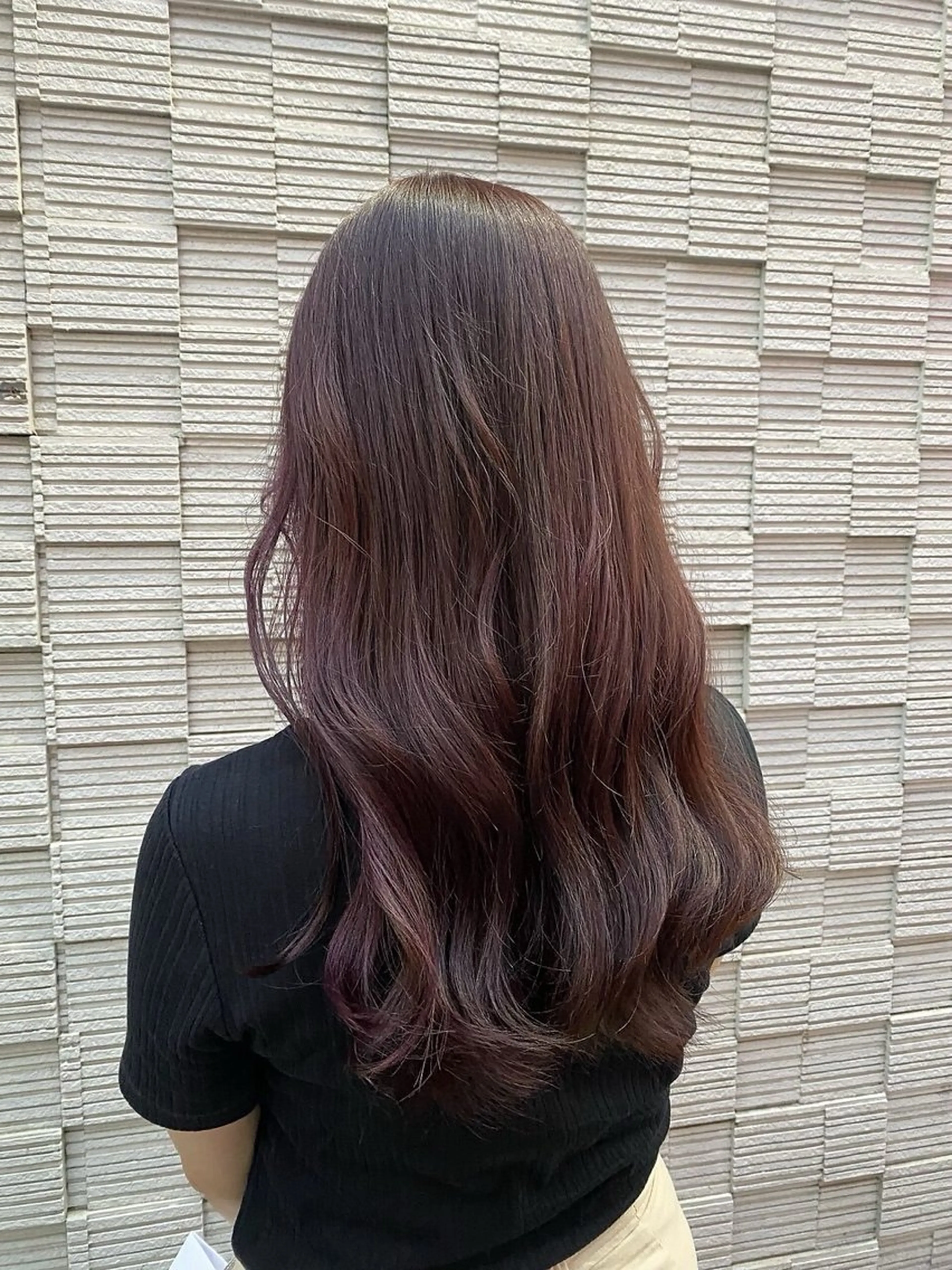 ロング いいじま あきねのヘアスタイル