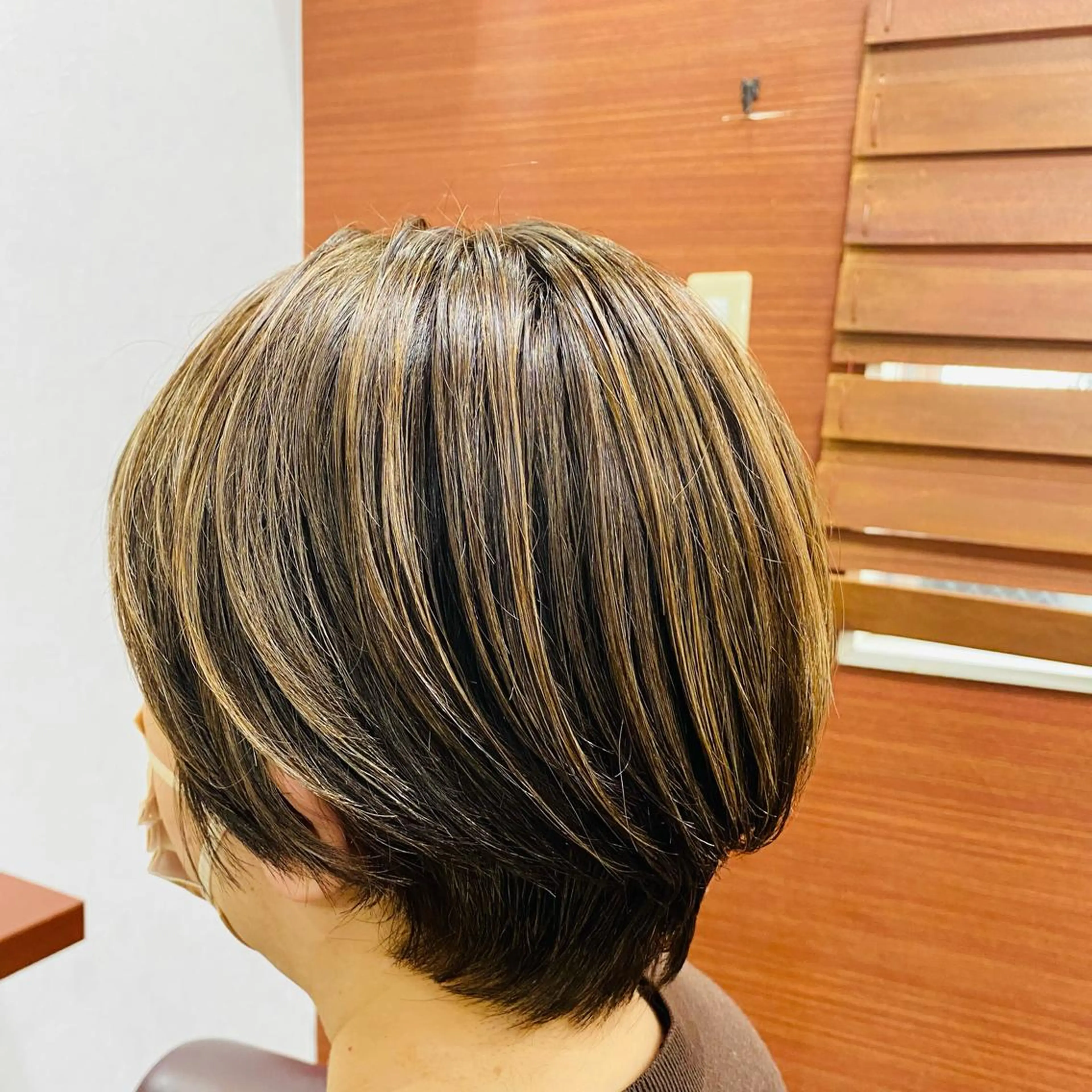 ショート 松﨑 弥生のヘアスタイル