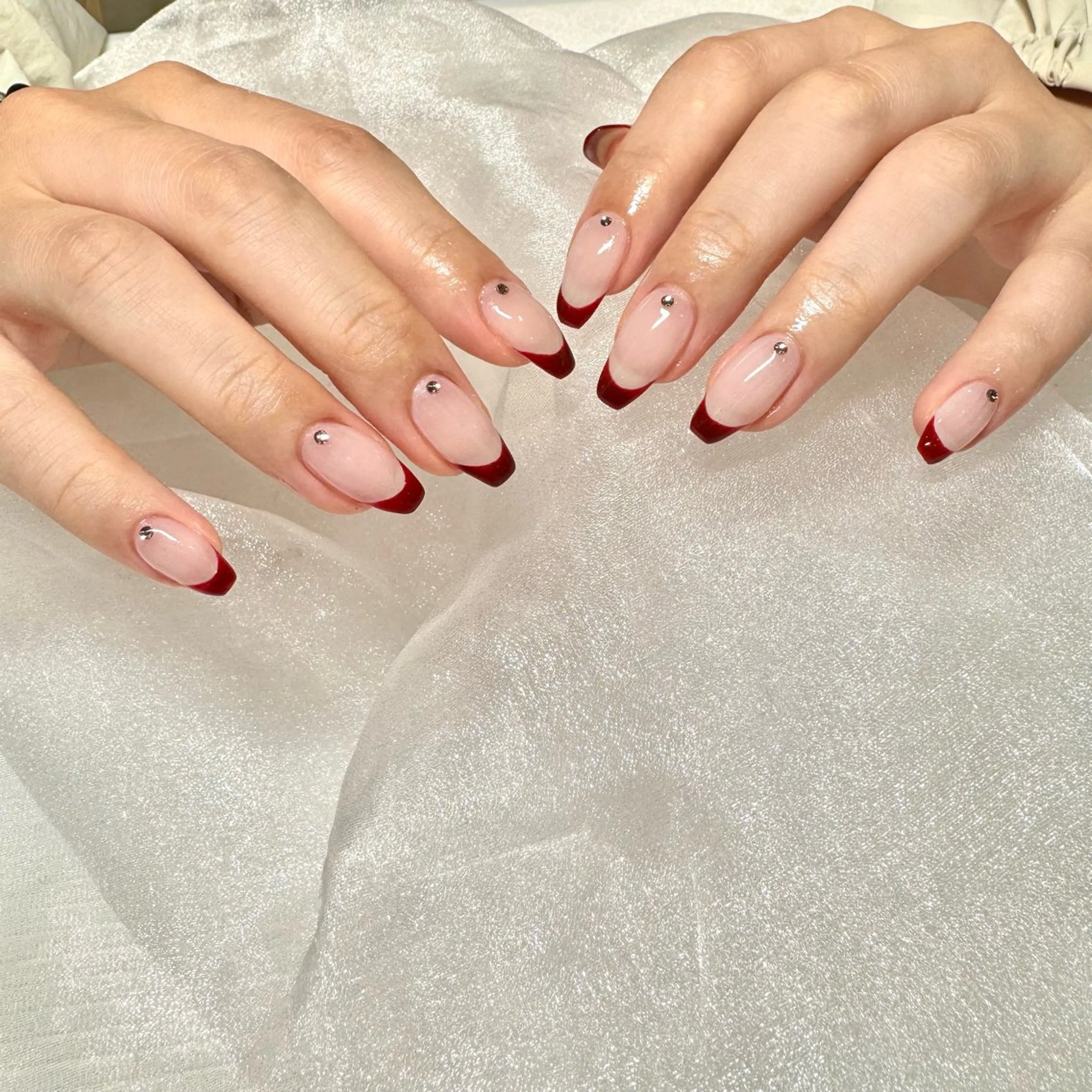 ネイル ストーンネイル ハンドネイル mizuki 🎀のネイルデザイン