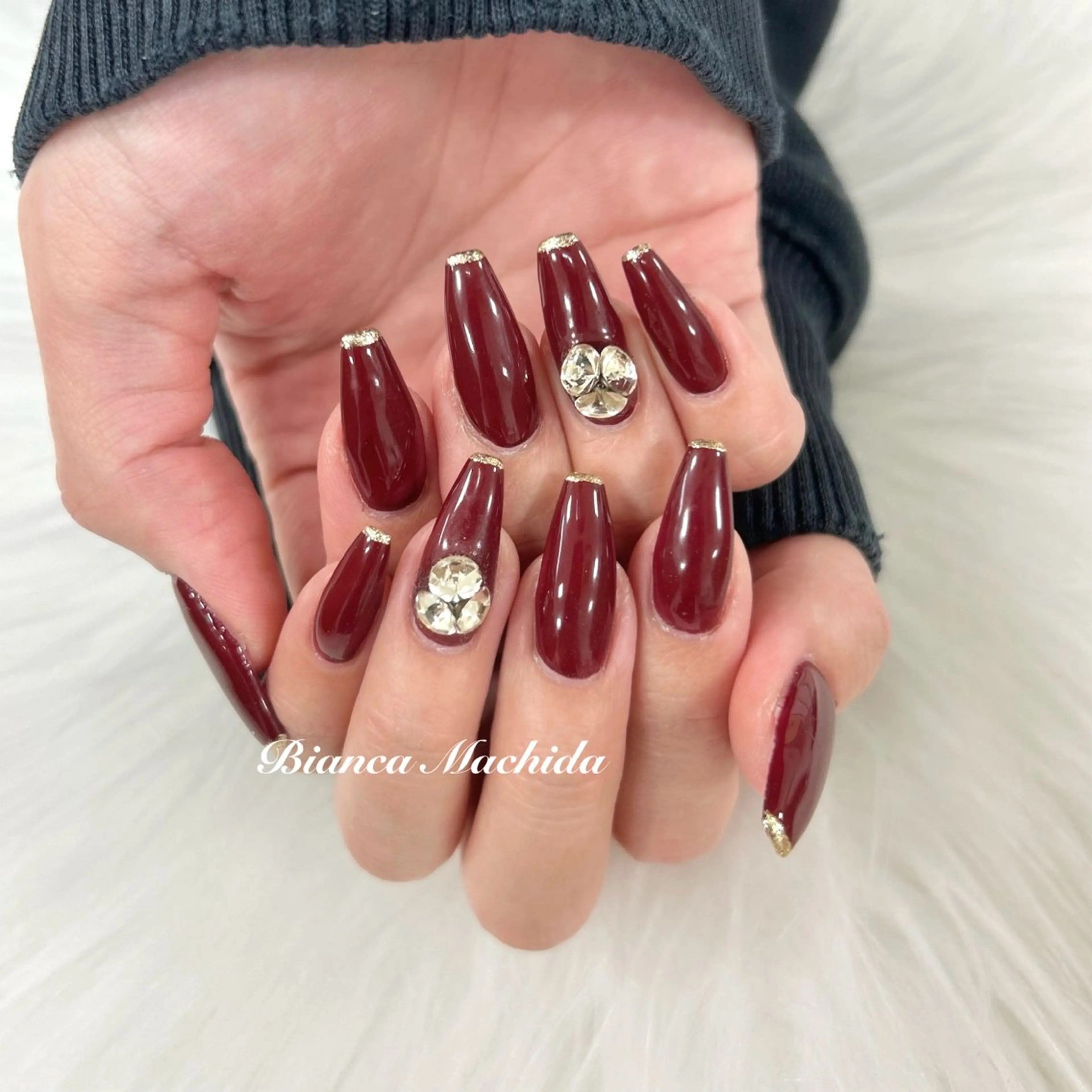 ネイル ストーンネイル ハンドネイル ハンドケア Bianca 🪽 Nakajimaのネイルデザイン