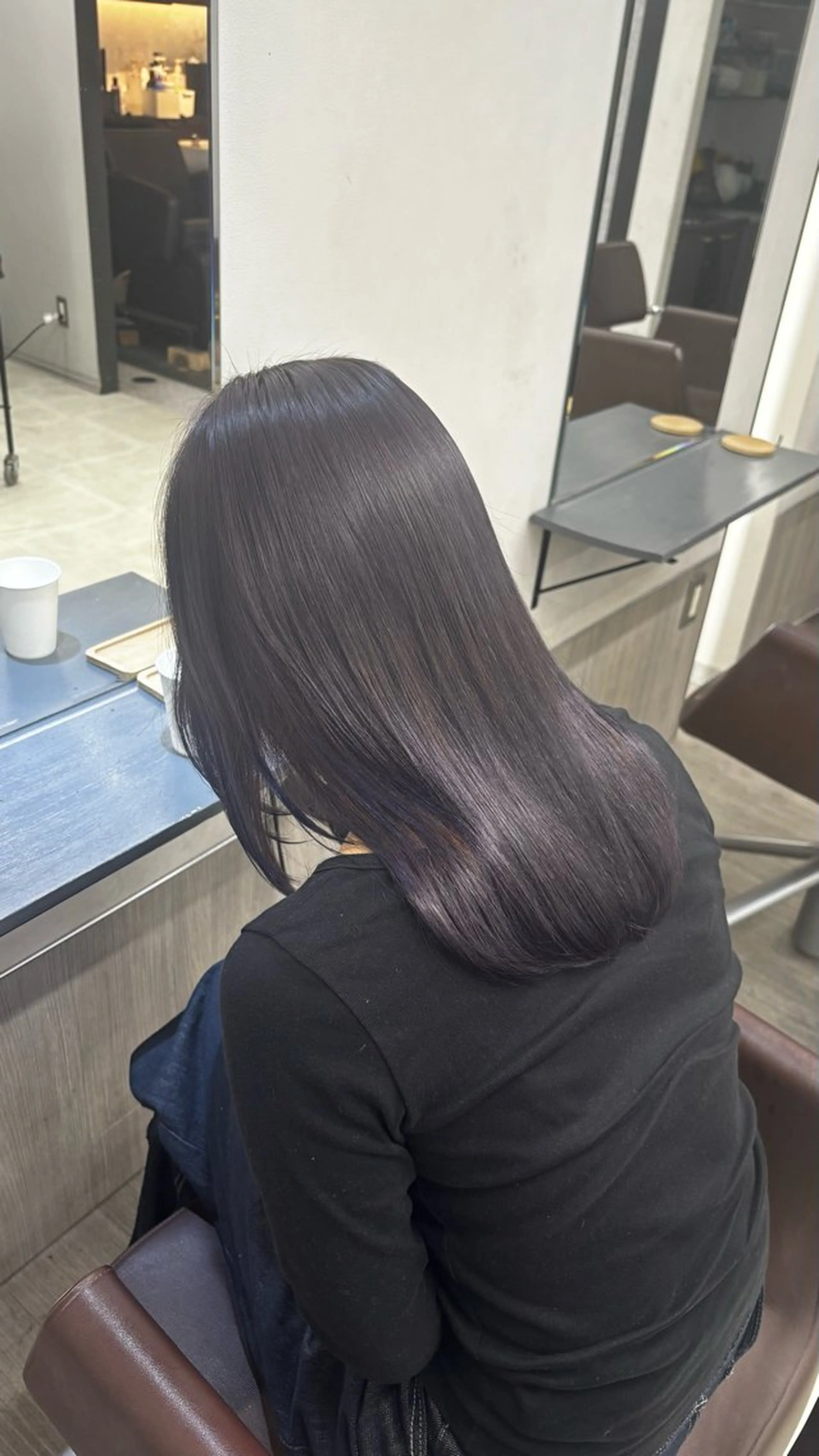 ミディアム ヘアカラー HINAKO🩵 寒色カラー🪽のヘアスタイル