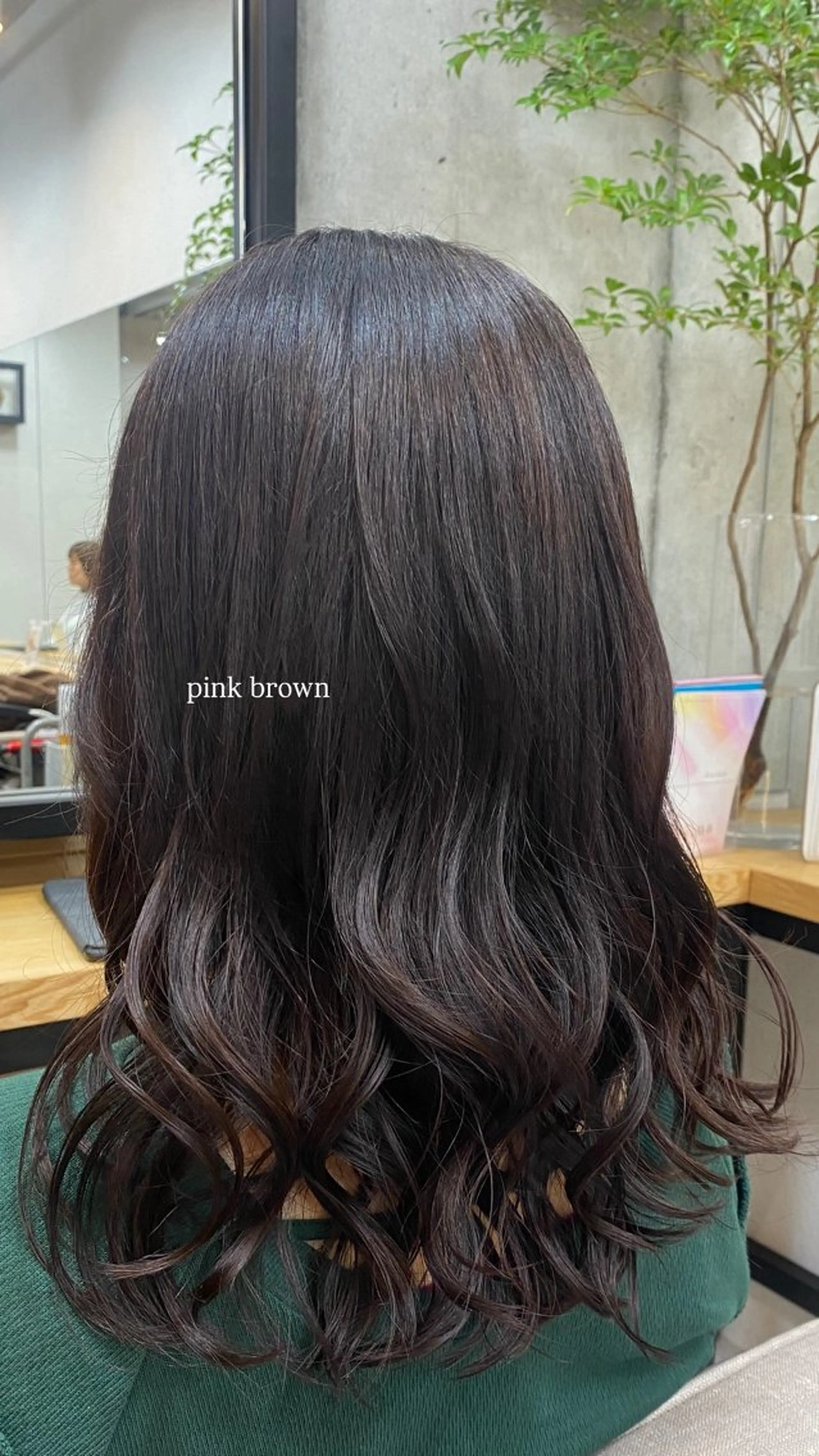 セミロング ヘアカラー HIYORI🧁 登戸のヘアスタイル