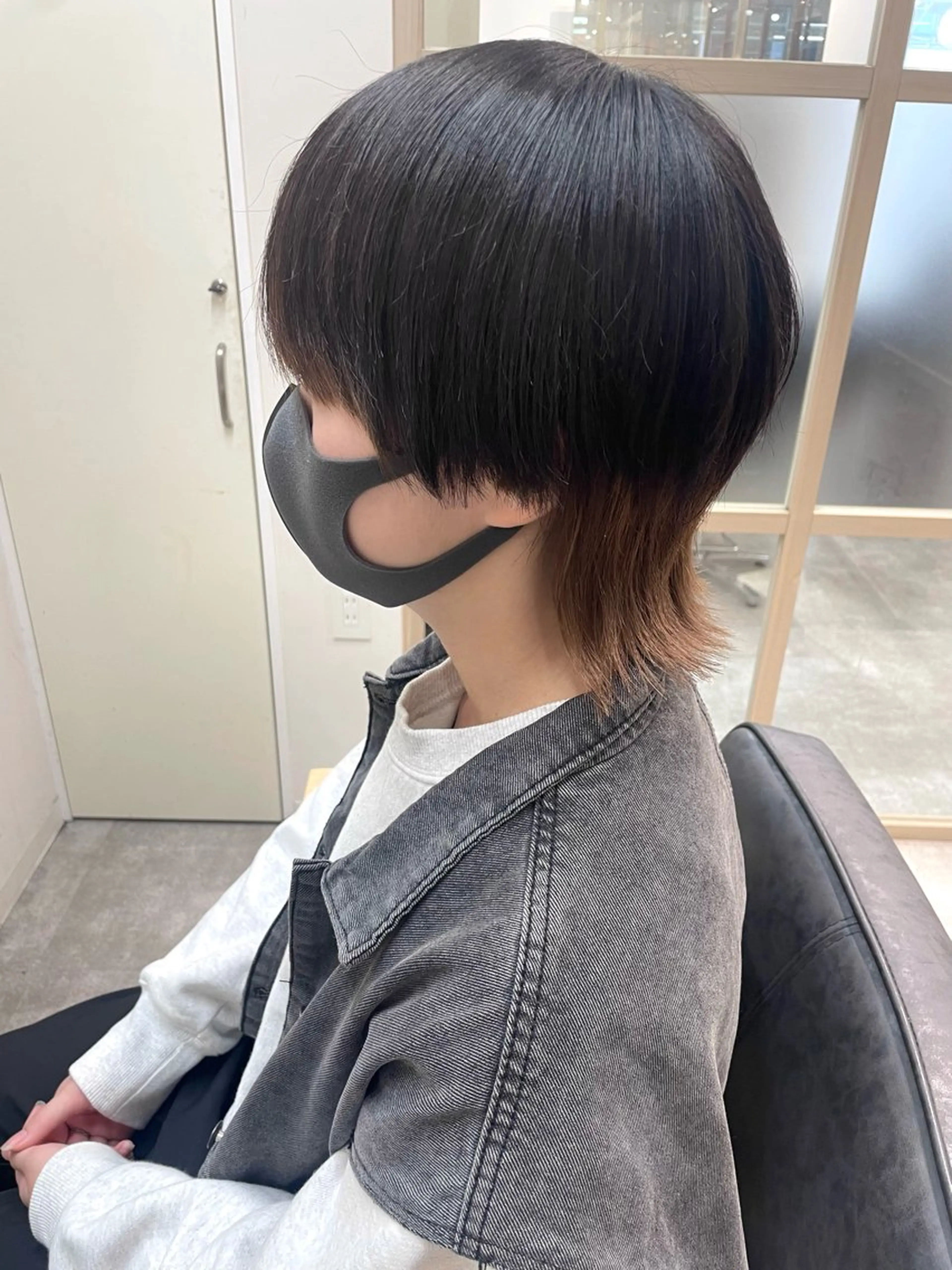 ミディアム カラー EMANON新宿南口所属・🦄中性ウルフ ☁️Shiori🦄のヘアスタイル