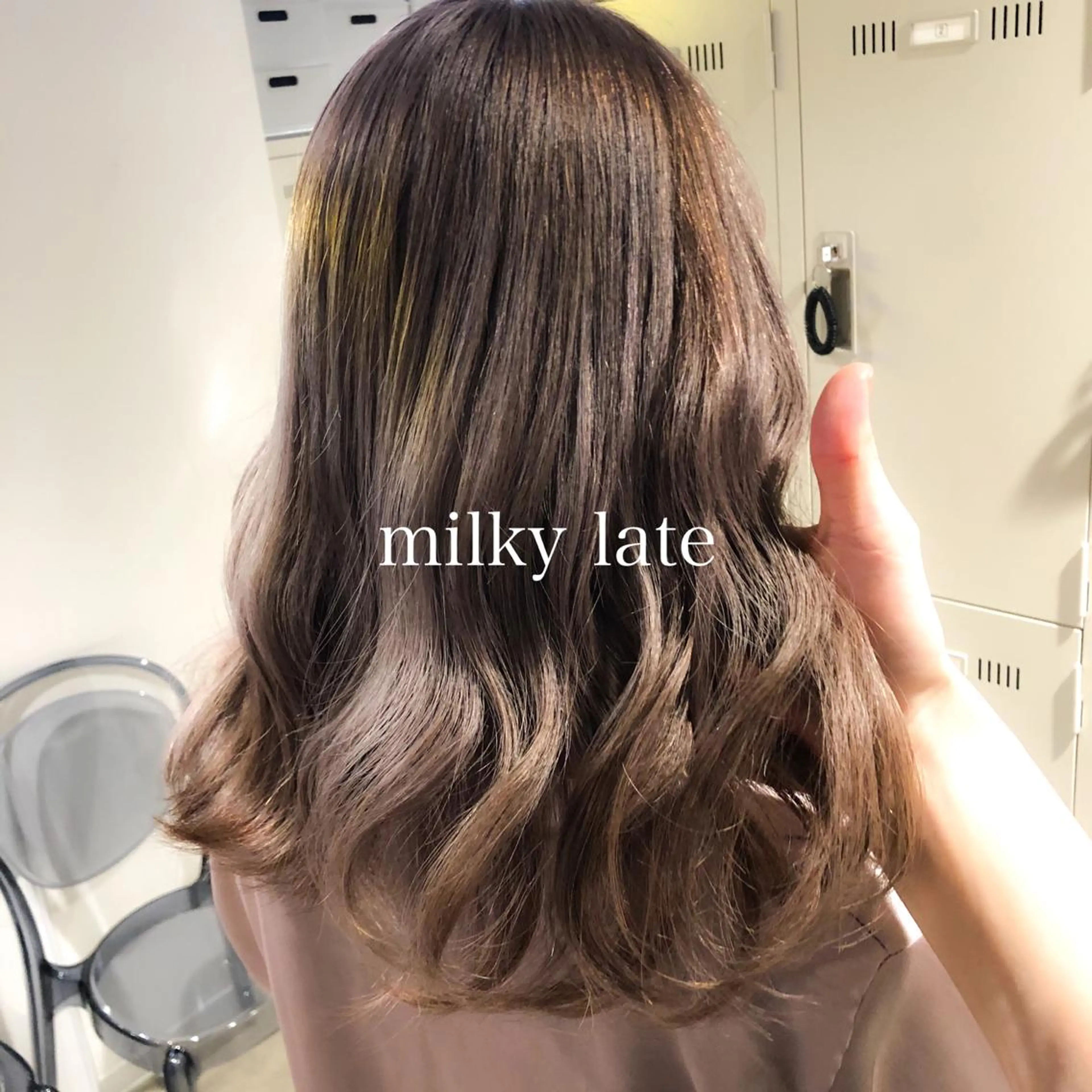 セミロング カラー 🌈ハイトーン×暗髪 🦄TAKUMI🦄のヘアスタイル