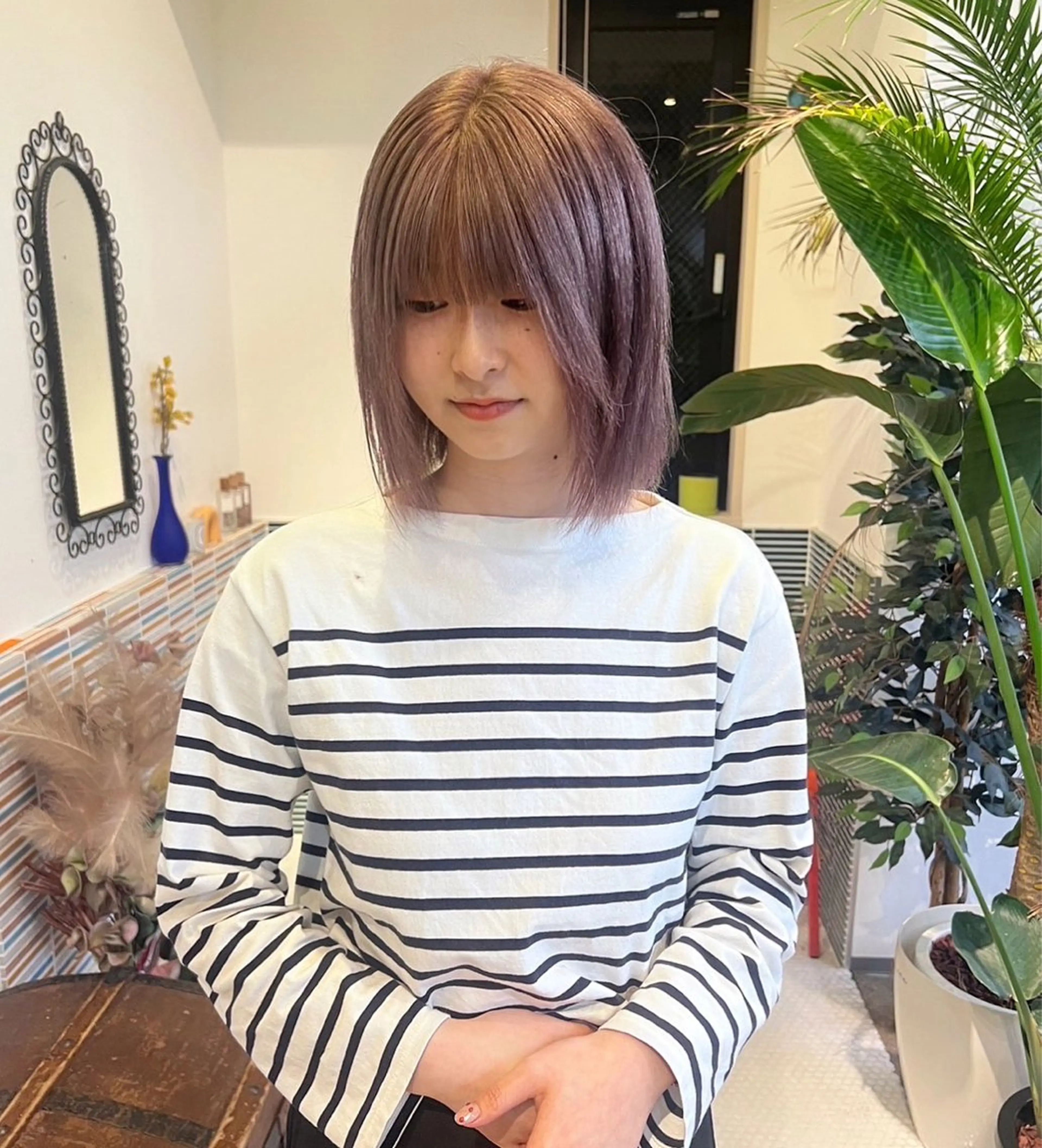 ショート カラー ベージュカラー ピンクカラー ピンクベージュ ブリーチ透明感 mikaのヘアスタイル