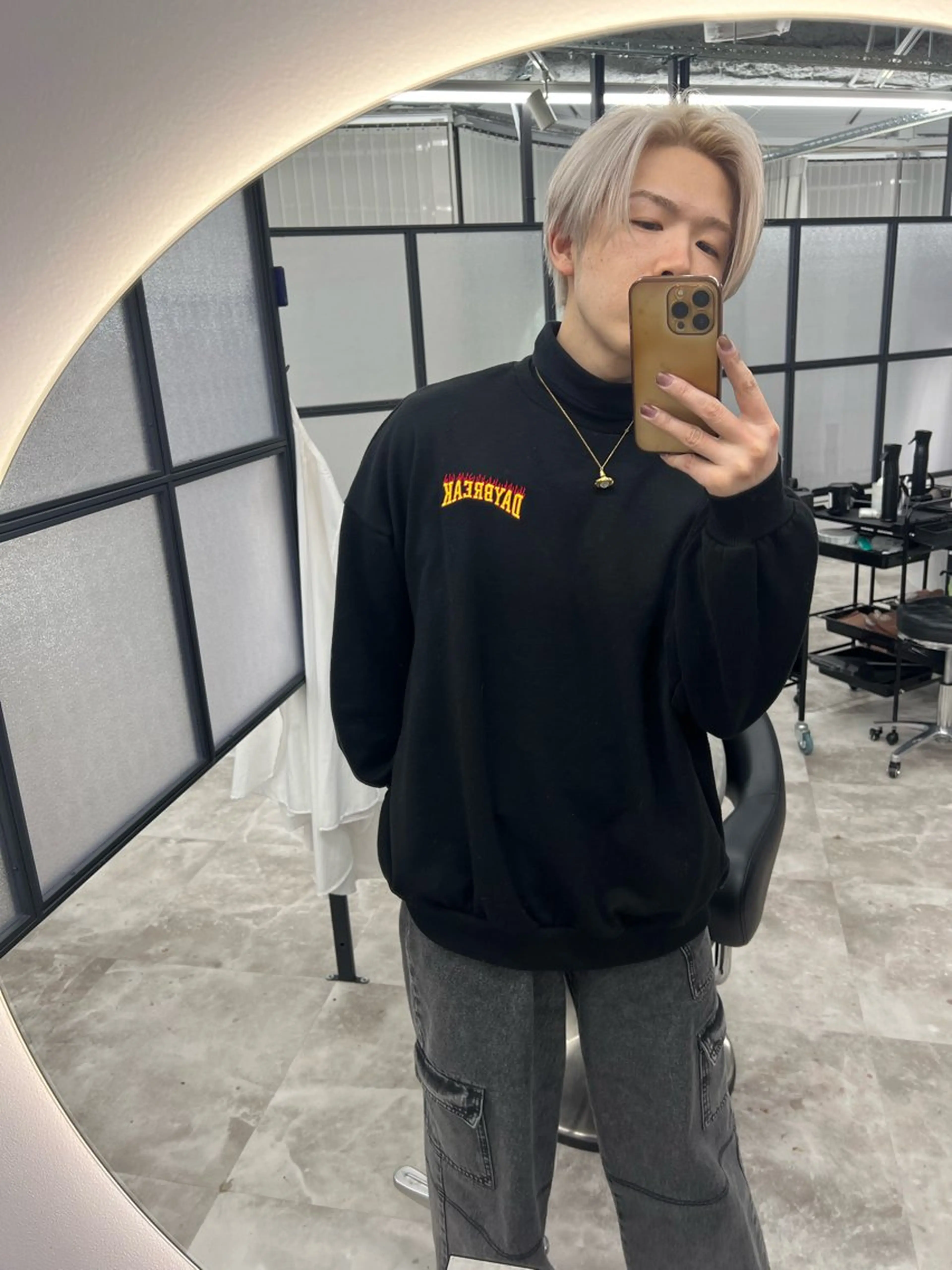 ショート カラー 宇野 堅太 本気で 悩む方へ✨のヘアスタイル