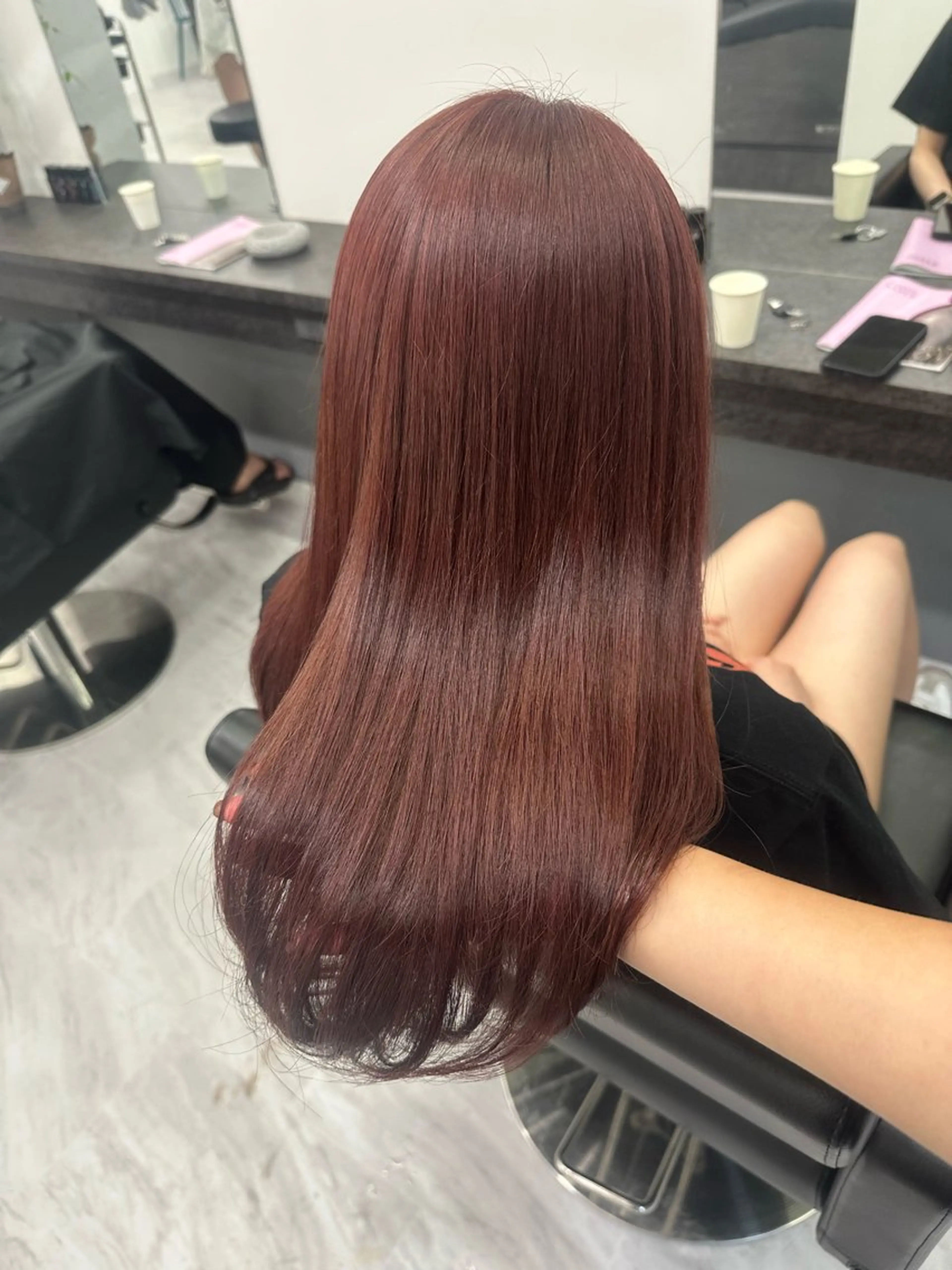 セミロング ピンクブラウン ヘアカラー Mi9non /山口 梨里花のヘアスタイル