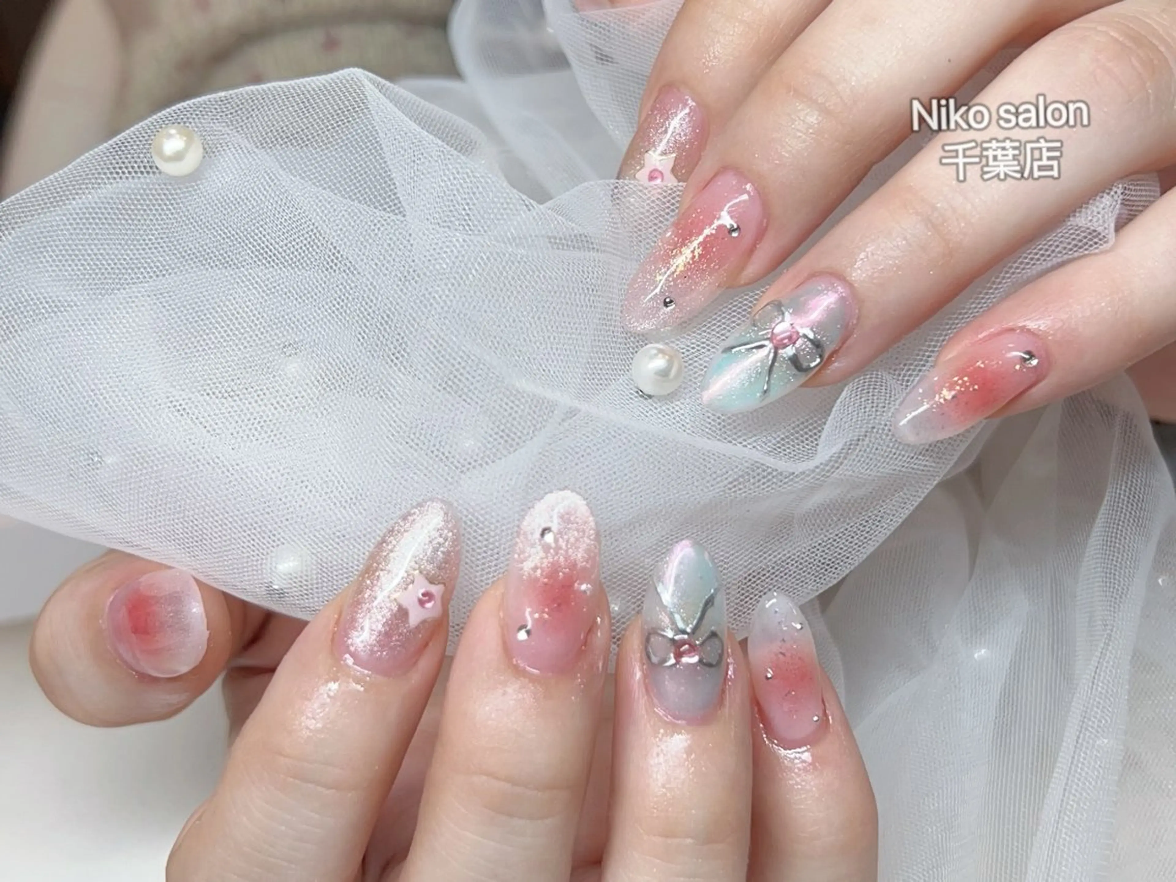 ネイル ジェルネイル ハート 韓国ネイル ニュアンスネイル パラジェル Niko nailサロンのネイルデザイン