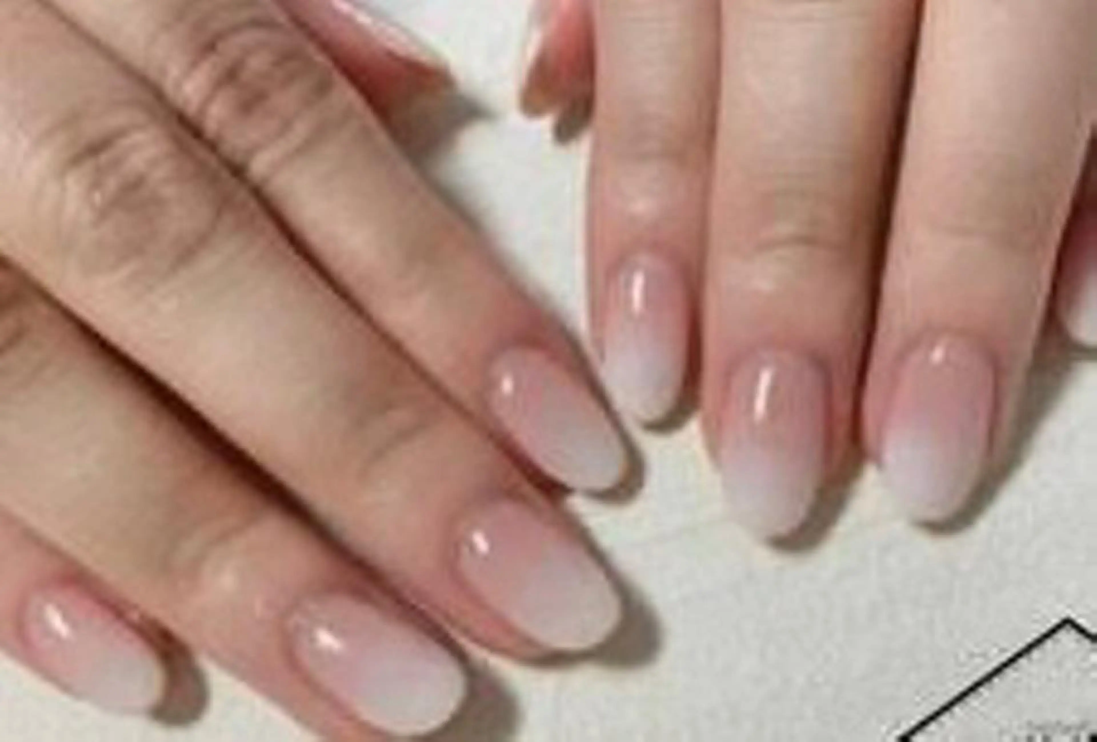 ネイル 佐久間 江美のネイルデザイン