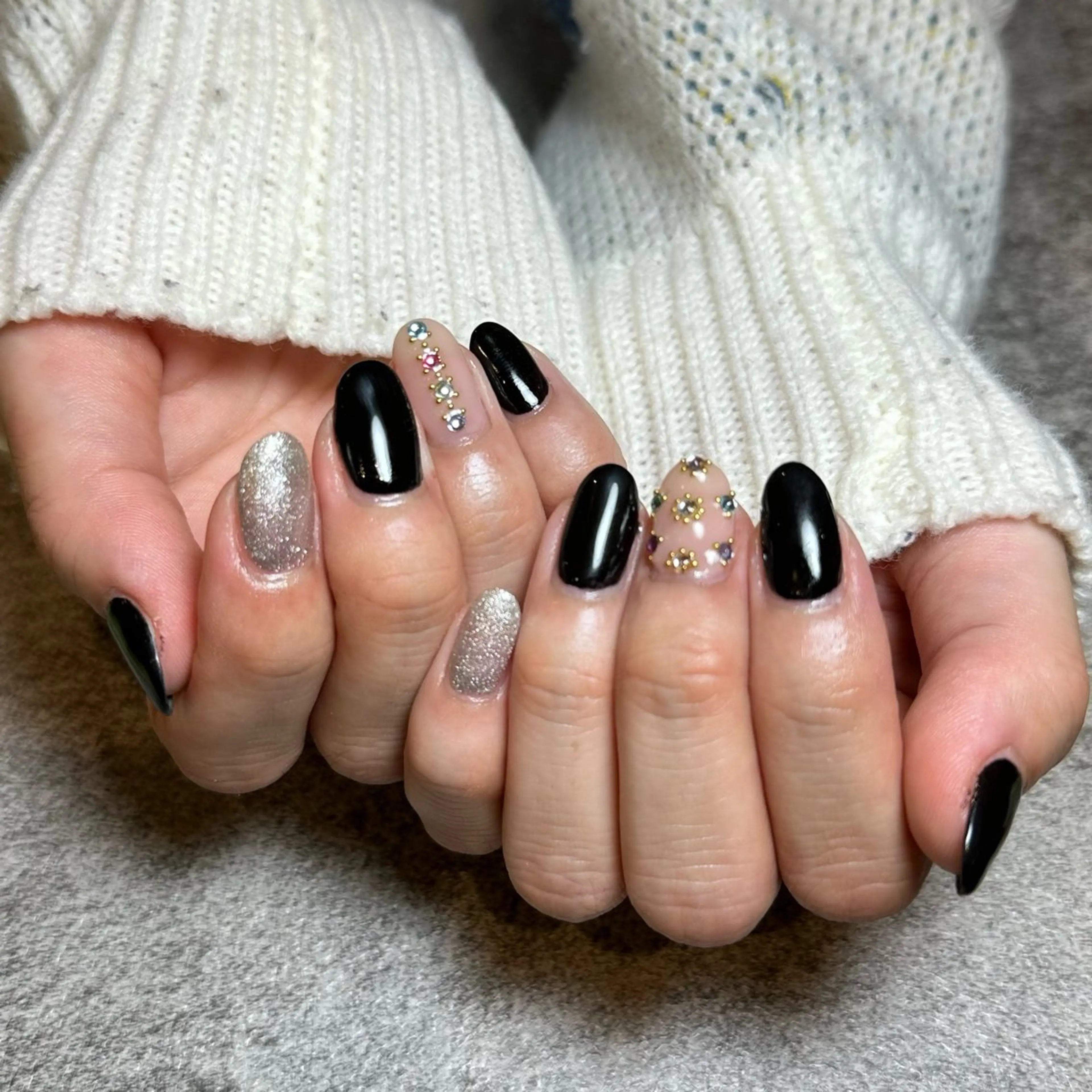 ネイル マグネットネイル シルバー ストーンネイル ハンドネイル RAYNAIL 北名古屋店 遠山のネイルデザイン