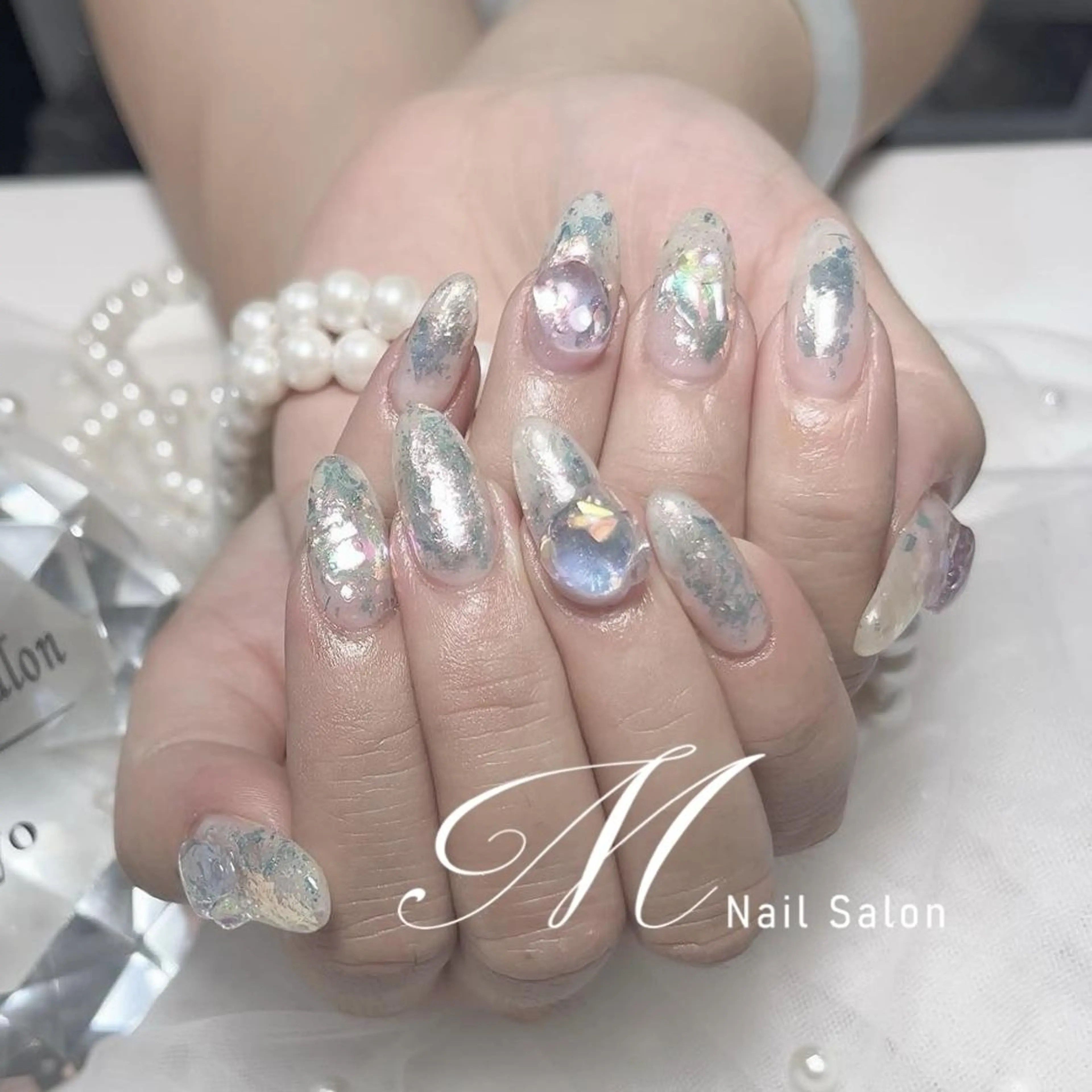 ネイル アートネイル チークネイル フラッシュネイル ハート キラキラネイル MNailパラ取扱店 🦋キャンペーン中✨のネイルデザイン