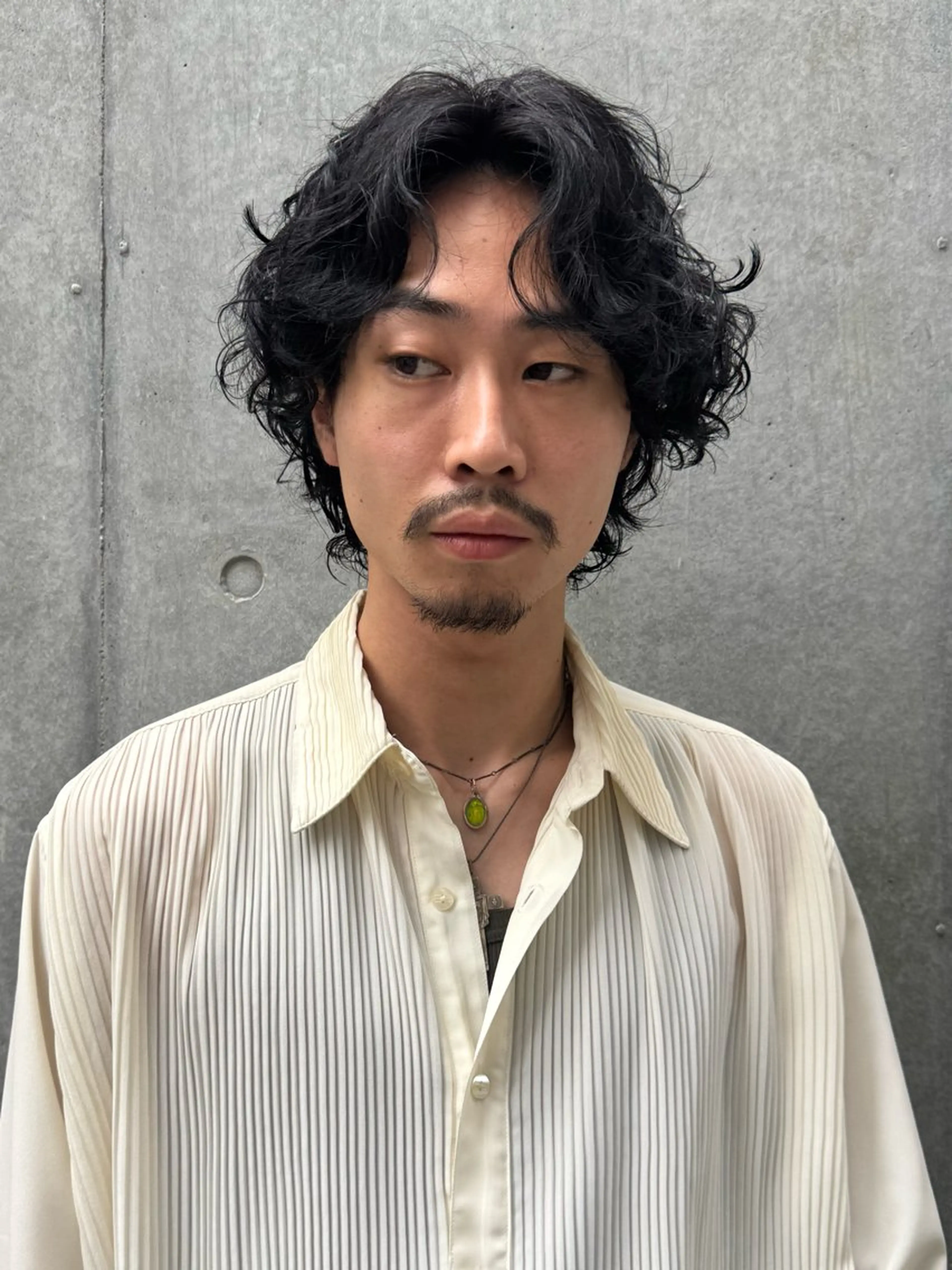 ミディアム パーマ メンズ ミディアムパーマ メンズパーマ カット パーマ 神田橋 翔太郎のヘアスタイル