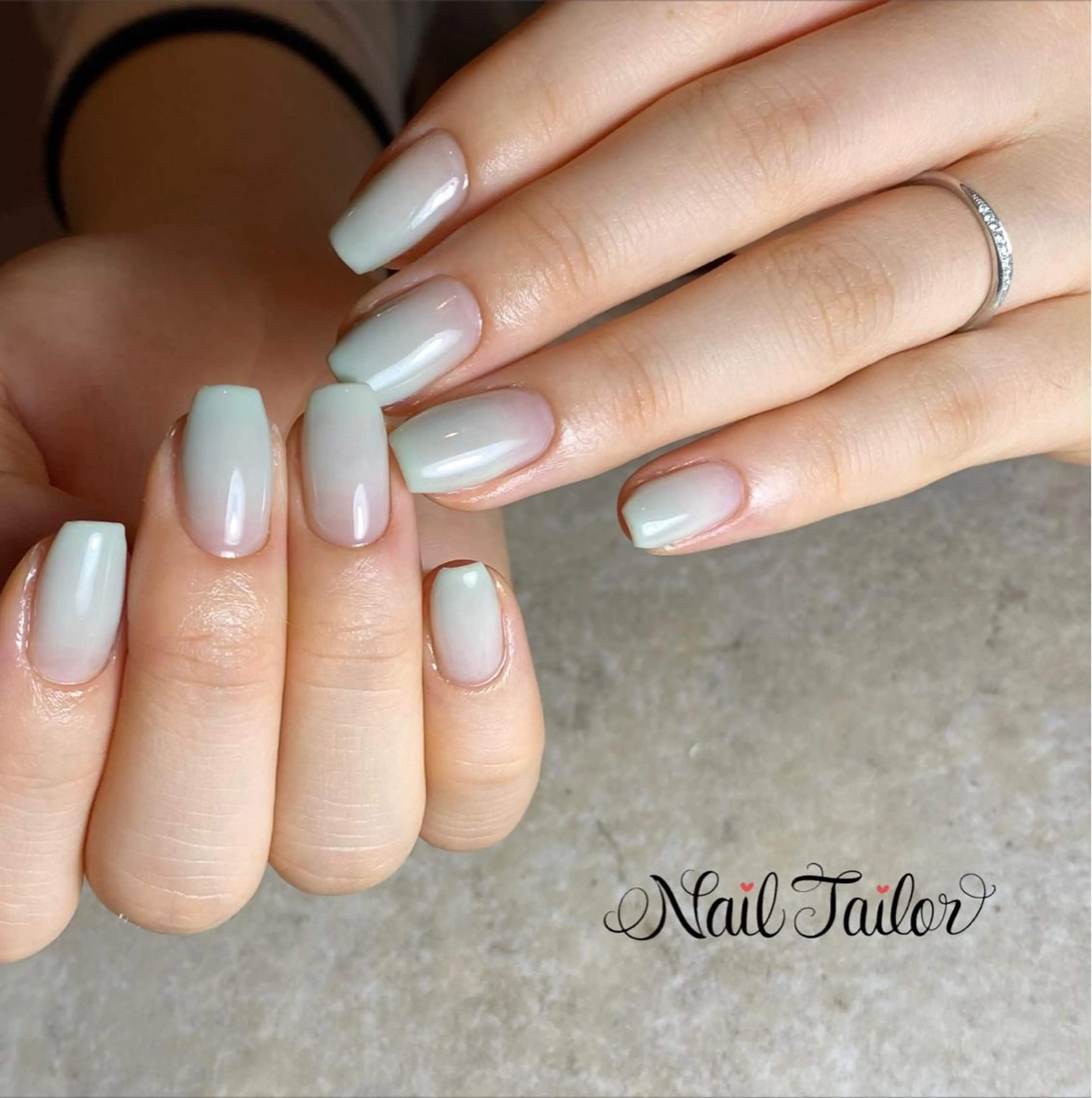 ネイル ジェルネイル グラデーション グリーン 持ち込み パステルネイル ハンドネイル 〜Nail Tailor〜　ネイルテイラー所属・NailTailor ネイルテイラーのネイルデザイン