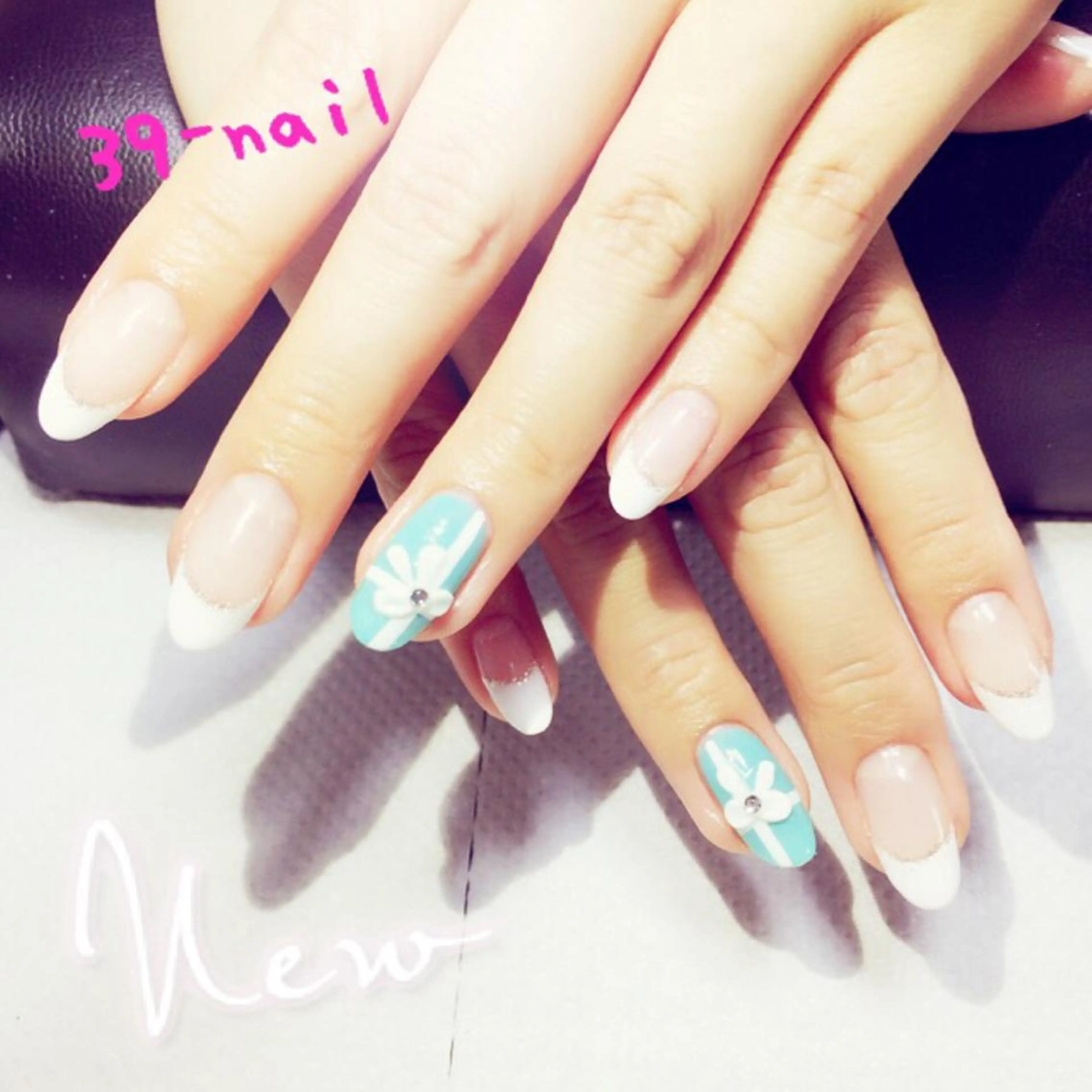 ネイル アートネイル ブルー フレンチネイル リボン 39-nails EharaMikuのネイルデザイン