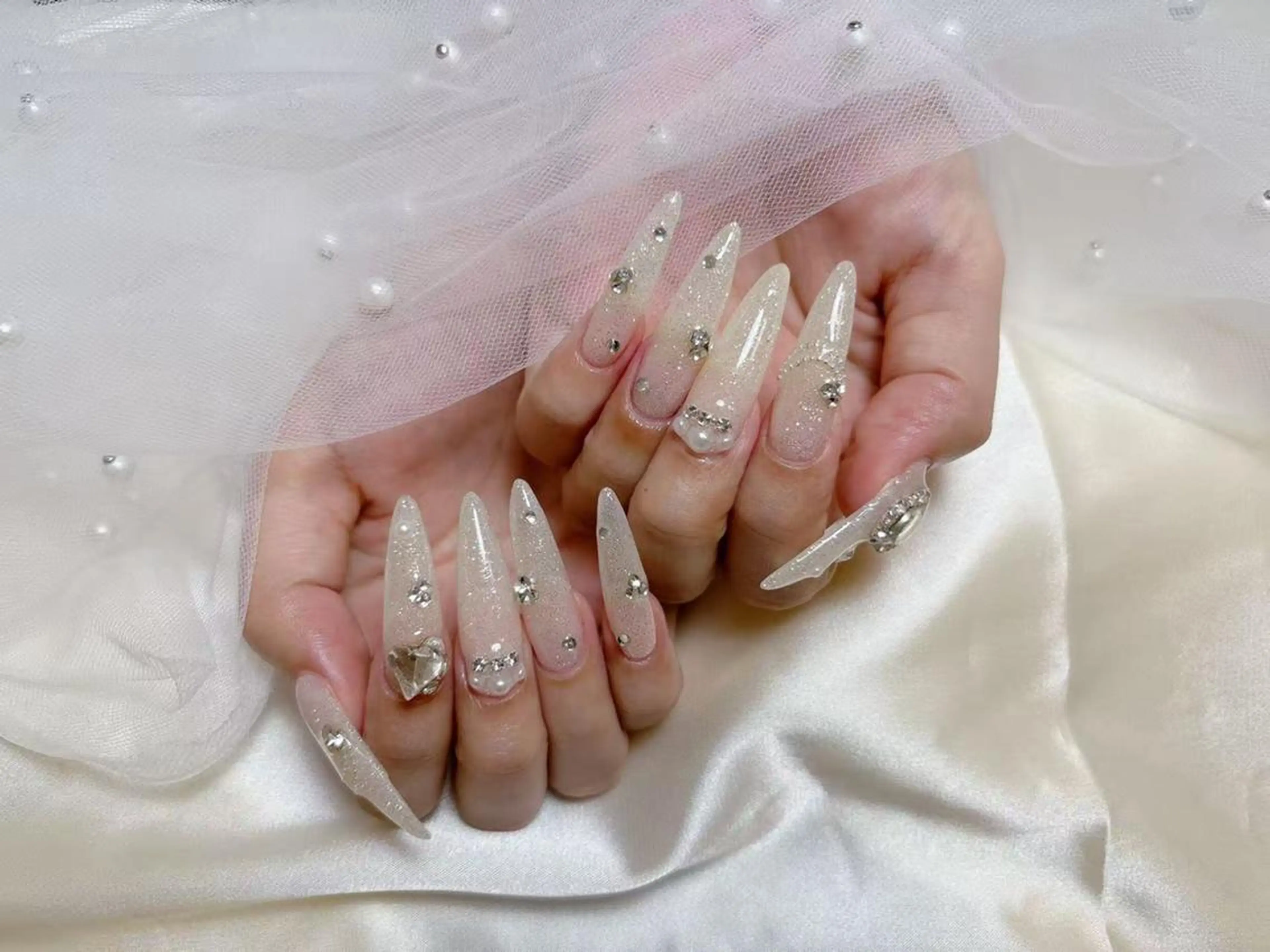 12月10日11日12日13日17日18日19日20日23日24日25日予約限定】チップ長さだし➕シンプルアート2本までの写真