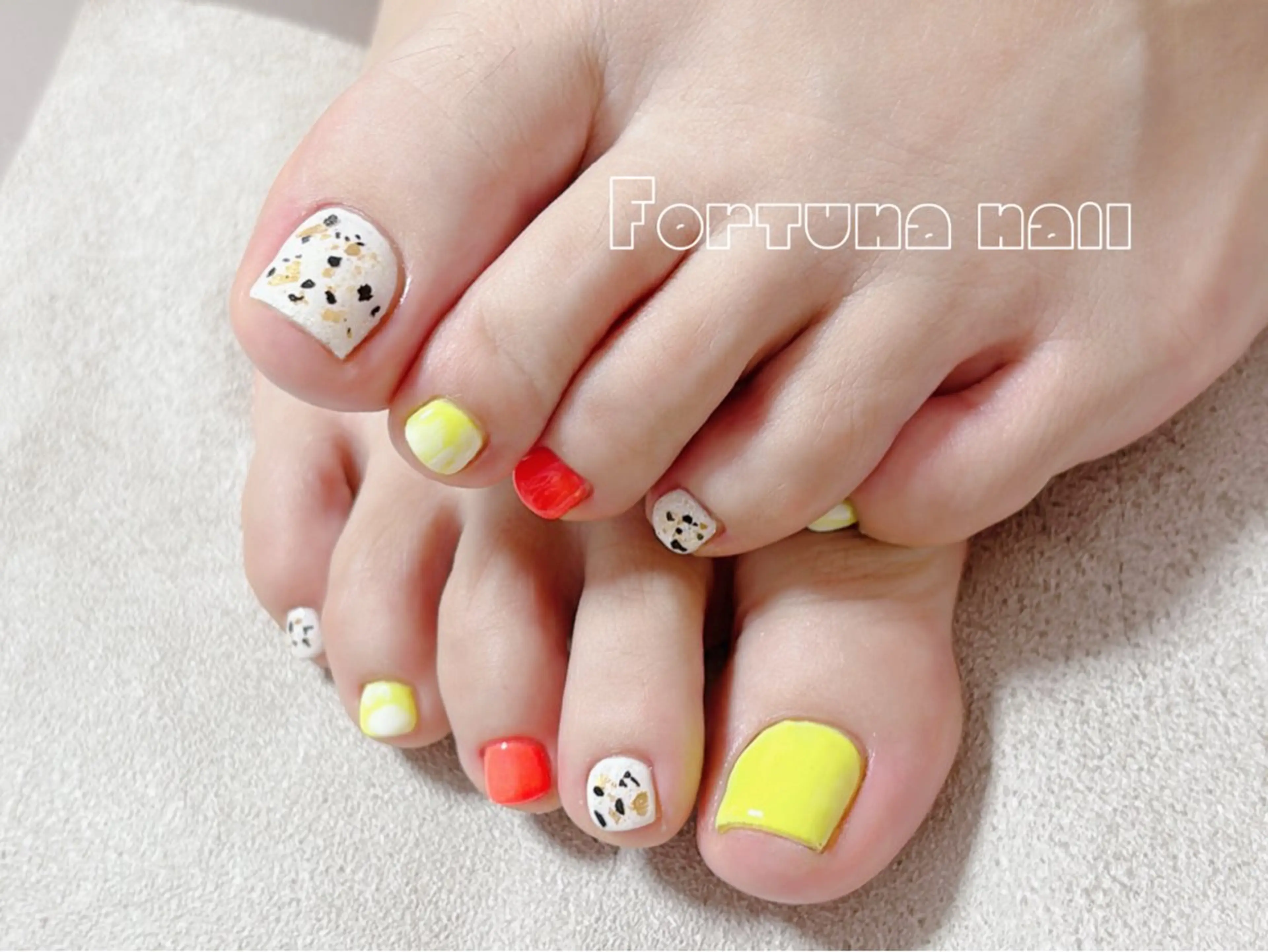 ネイル フットネイル Nail •Head スパFortunaのネイルデザイン