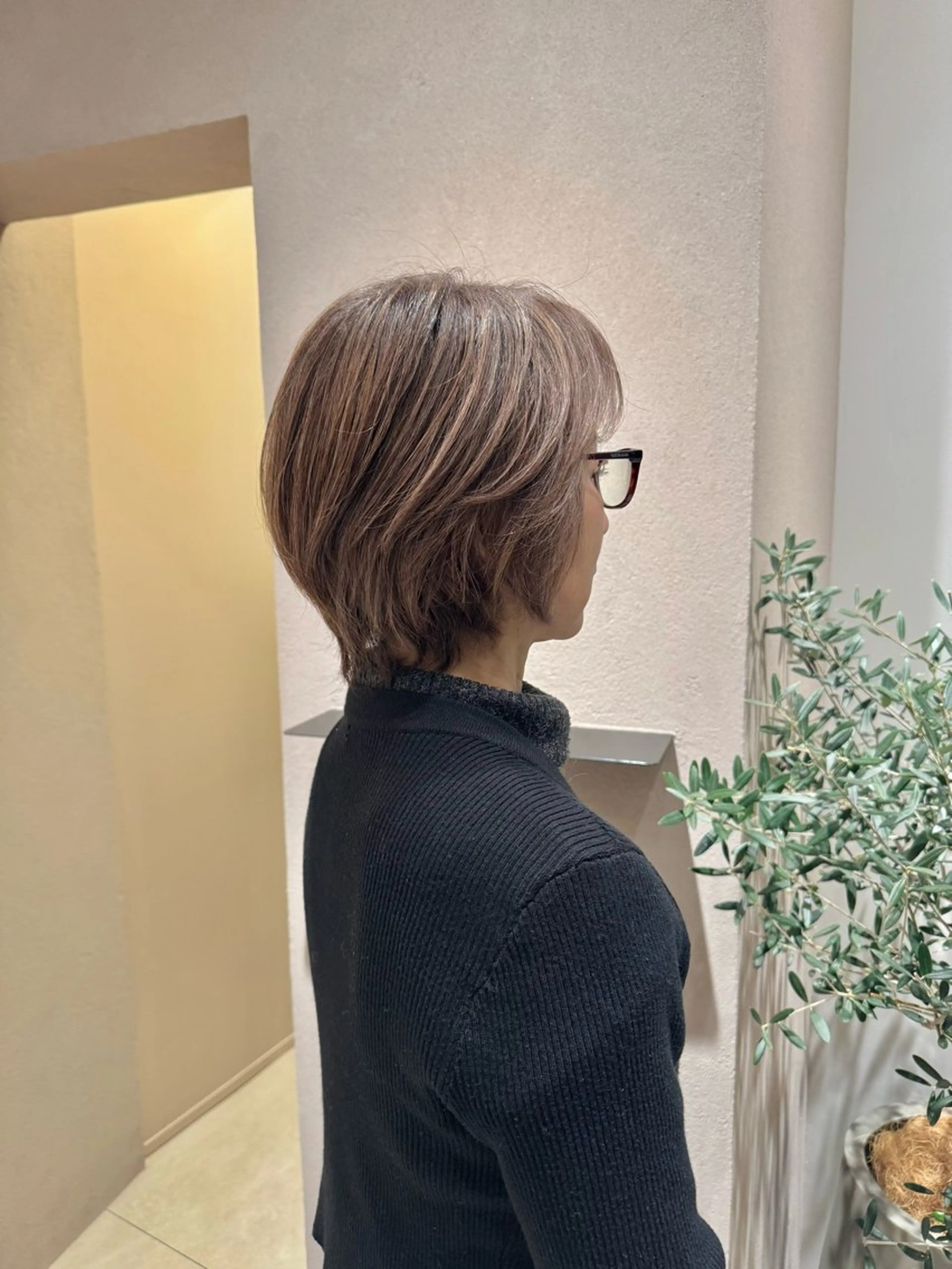カラー SHEA+所属・今村 圭佑のヘアスタイル