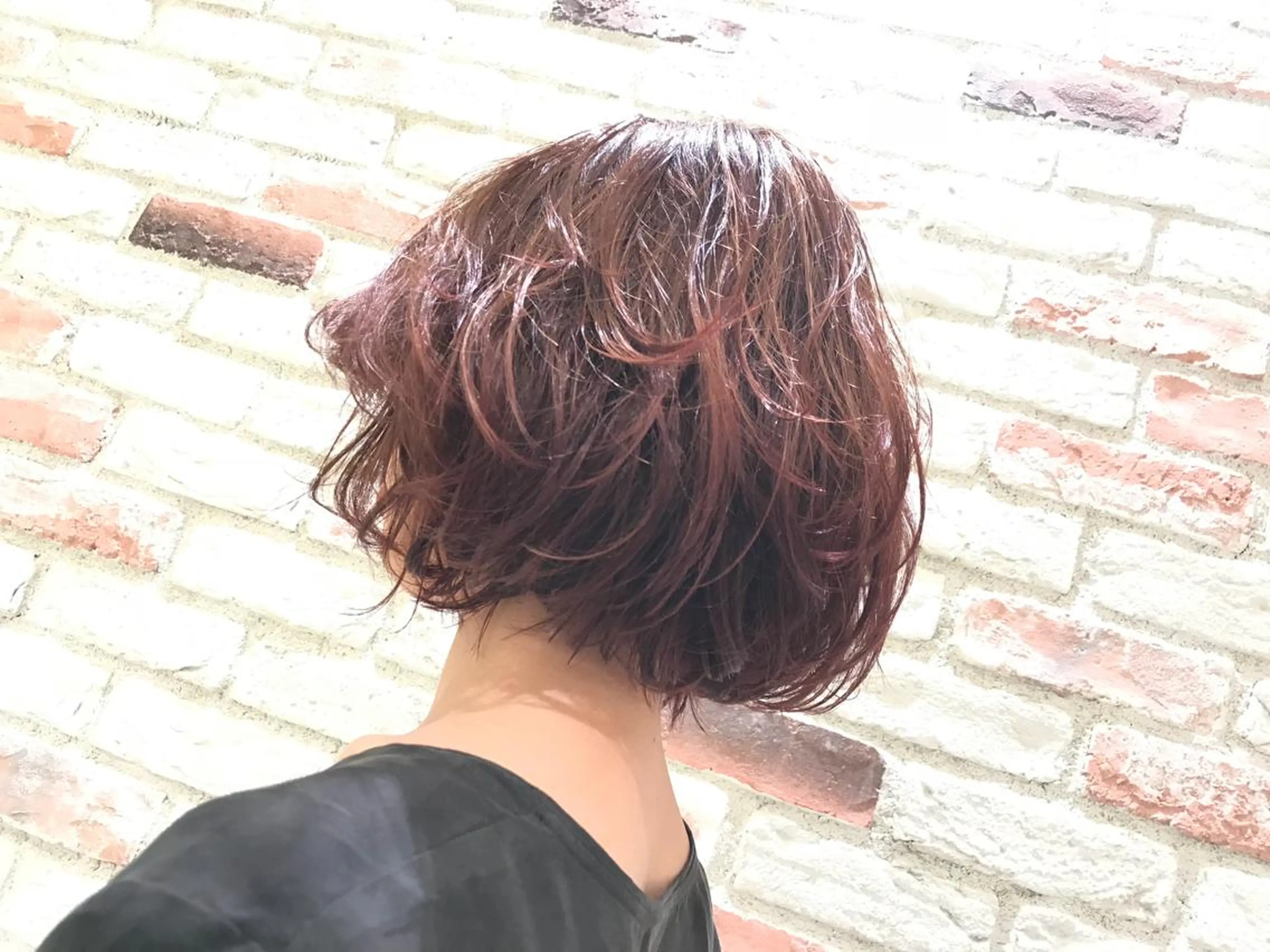 ミディアム カラー グラデーションカラー ピンクカラー 松山 真也のヘアスタイル