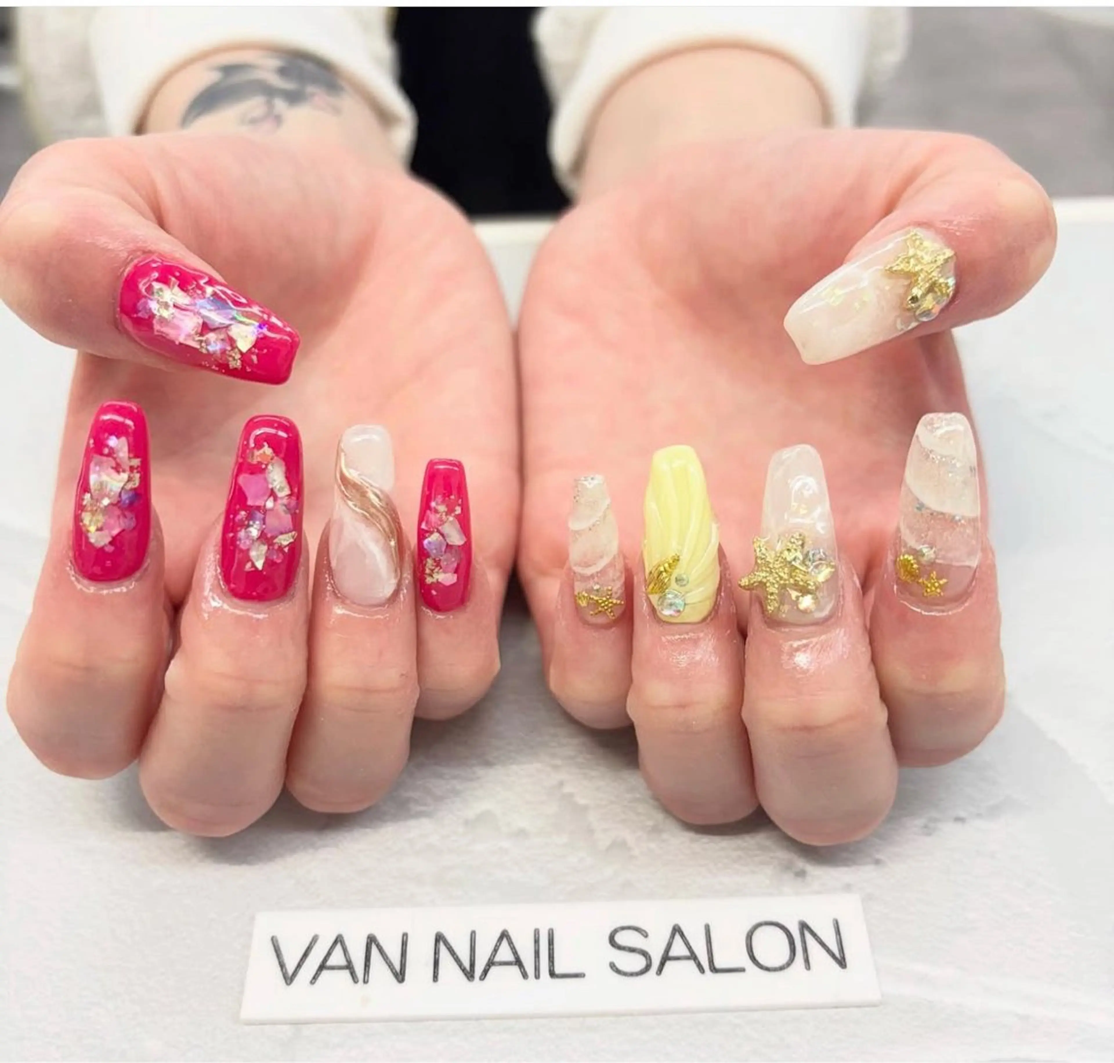 ネイル ハンドネイル Van Nail 本厚木店所属・Van Nail Salonのネイルデザイン