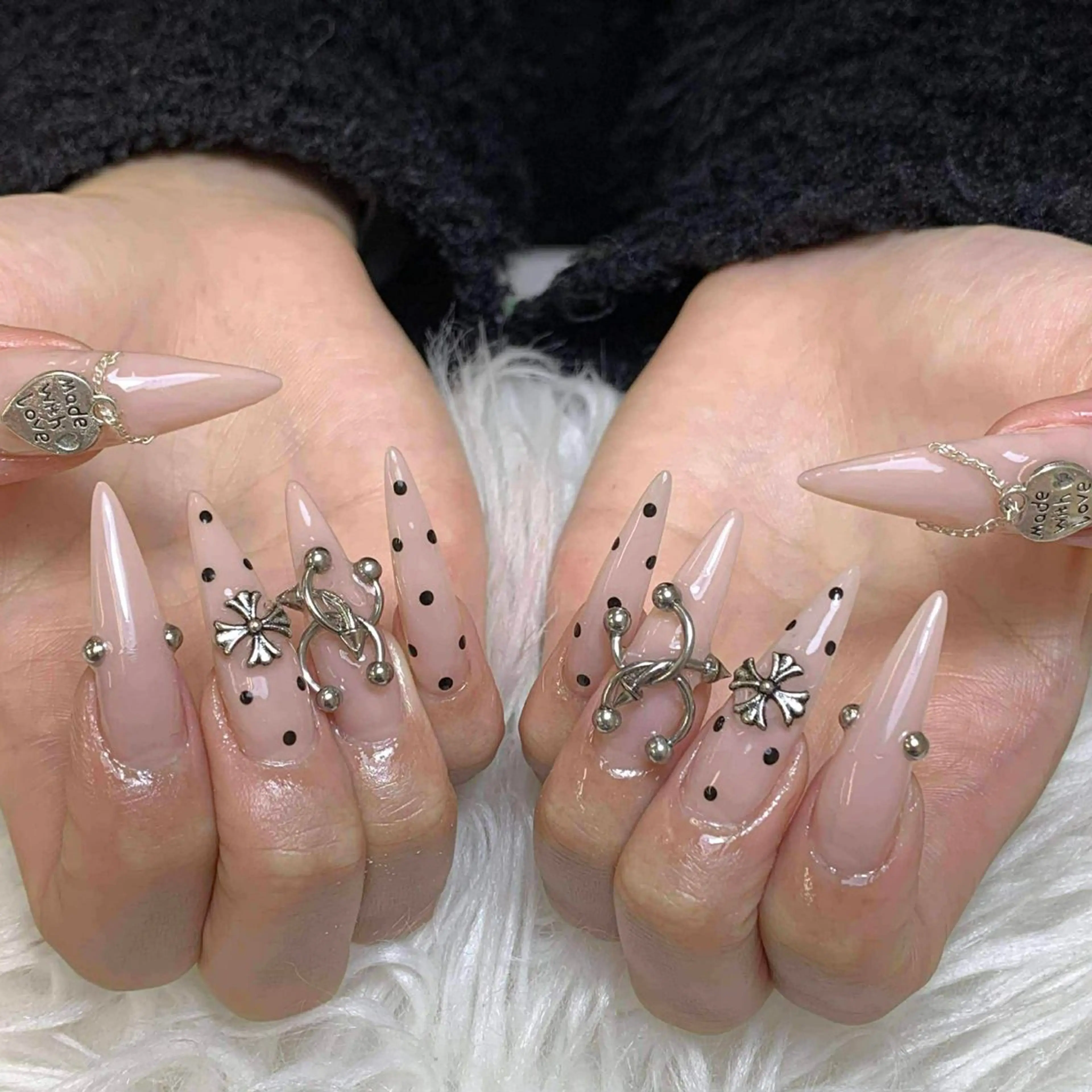 ネイル anh nail anne🤍のネイルデザイン