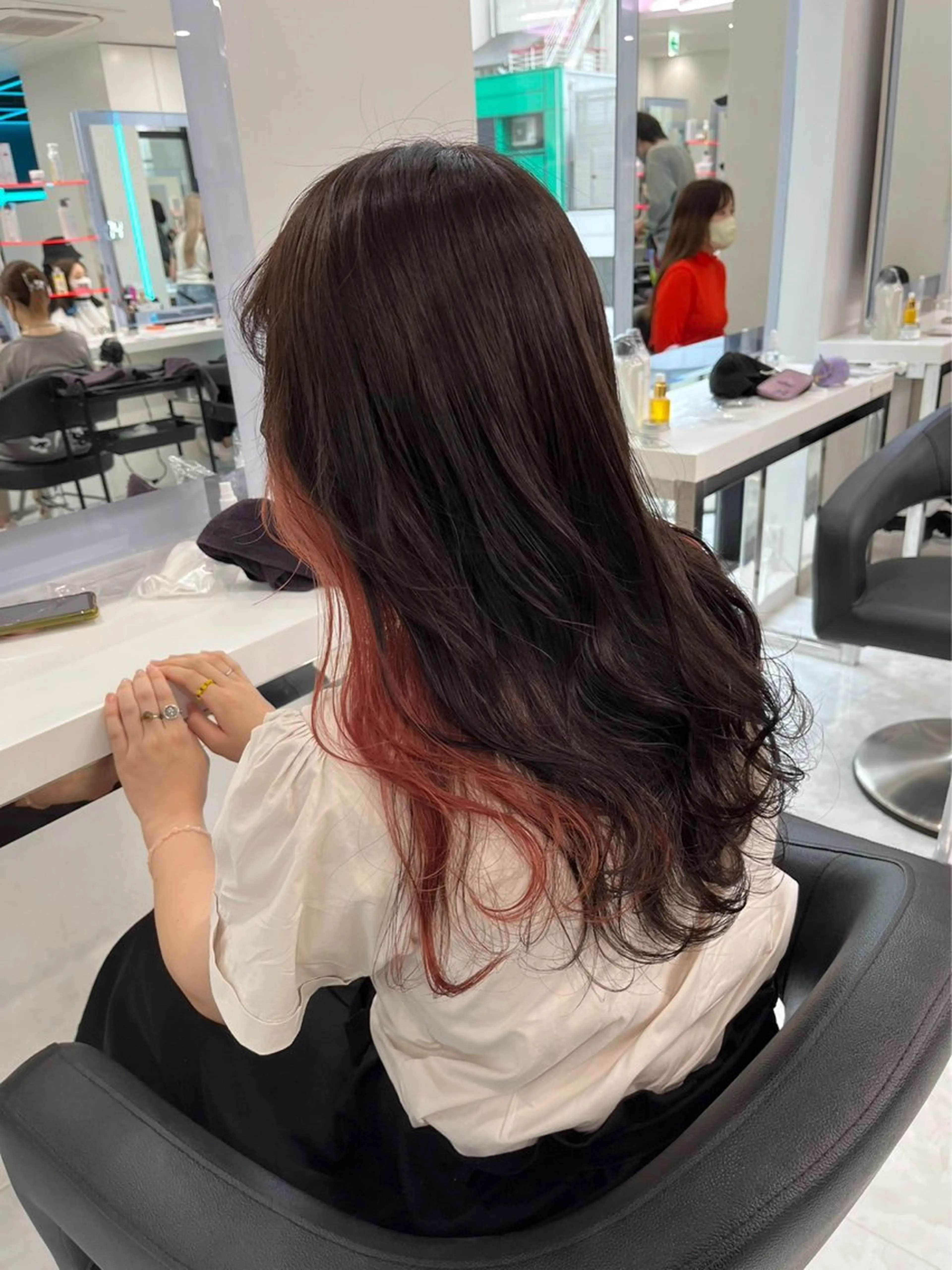 カラー ヘアカラー トリートメント 💗ツヤ髪💗透け感 💗ブリーチなし💗のヘアスタイル