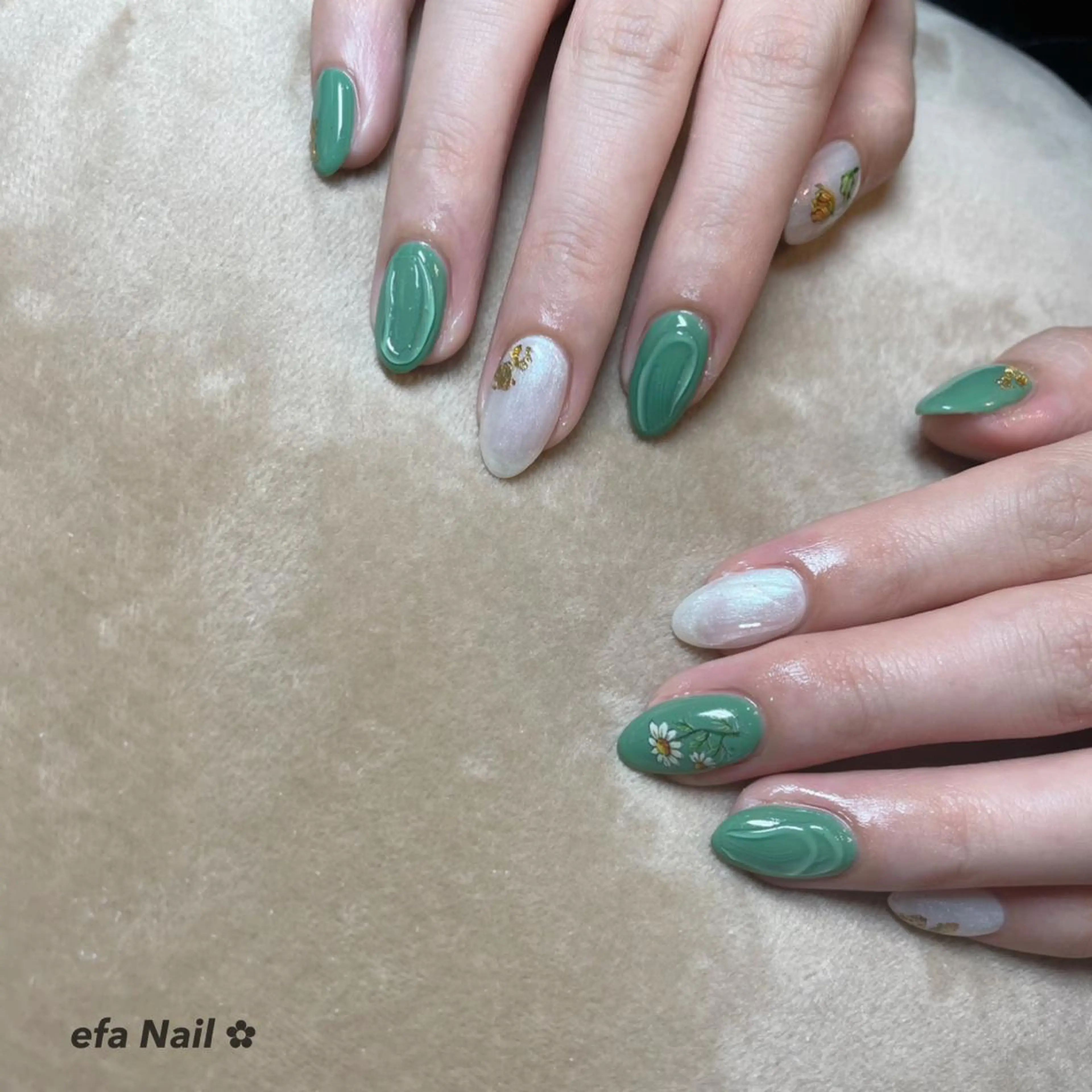 ネイル efa's  EyeNail-おもろまち-所属・efa Nail 🌺Okinawaのネイルデザイン