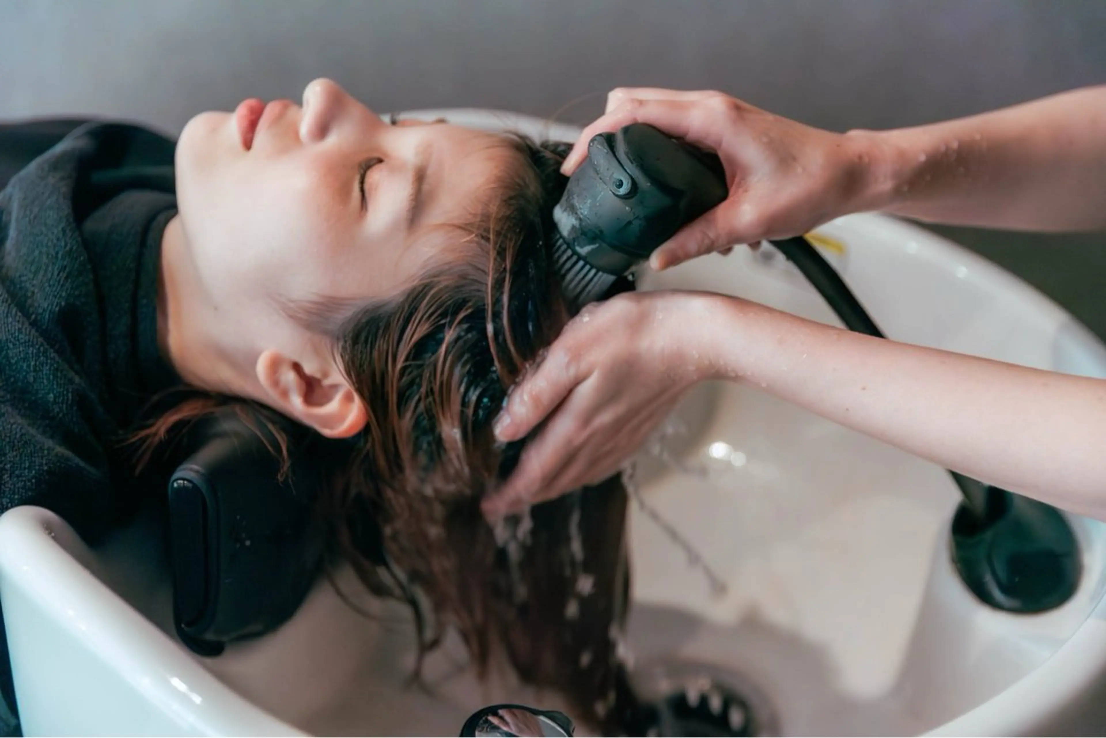DEARS徳島店所属・髪質改善Dears 藤井のヘアスタイル