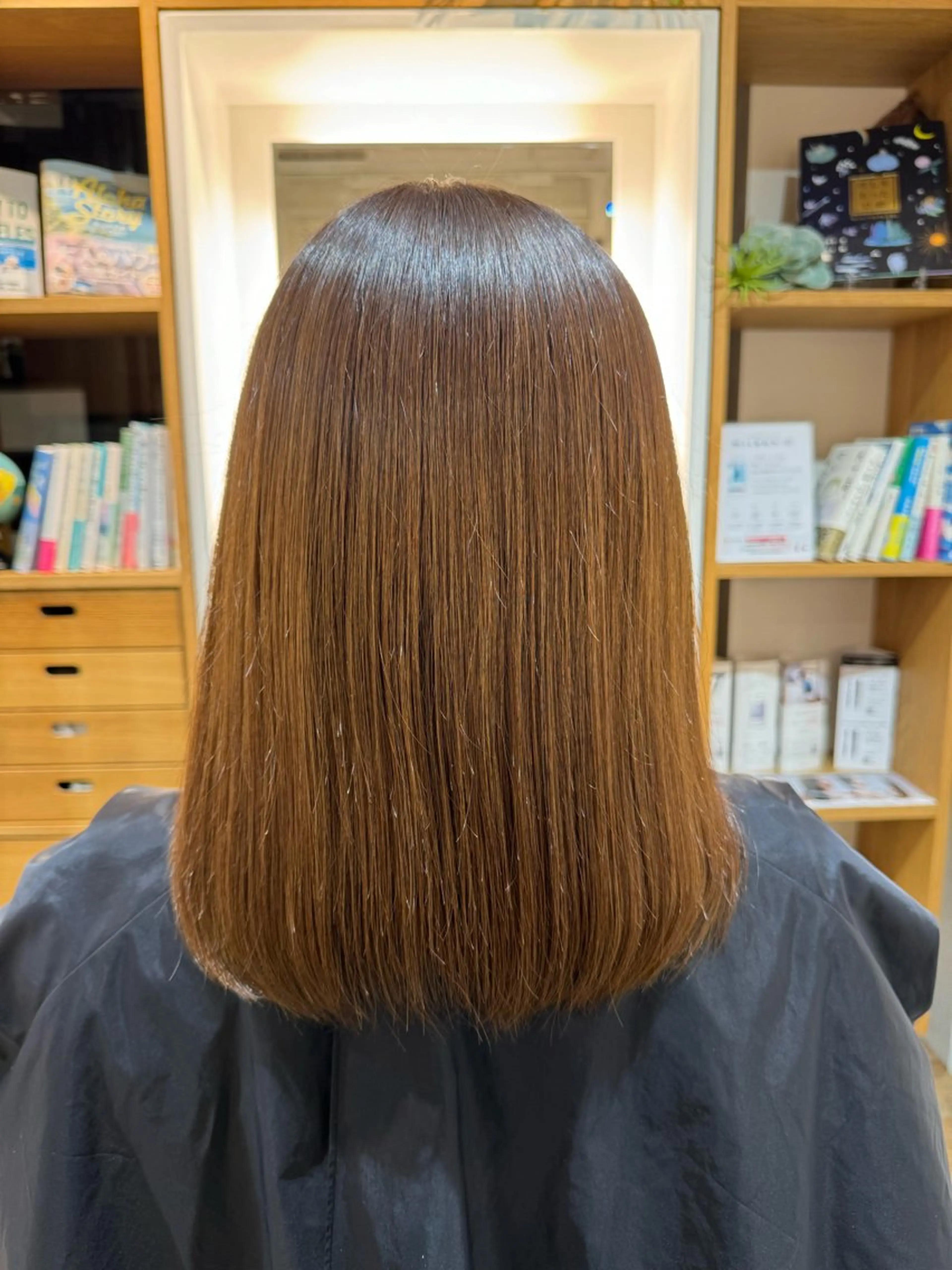 ミディアム afloatkobe所属・美髪/髪質改善 川口凌弥のヘアスタイル