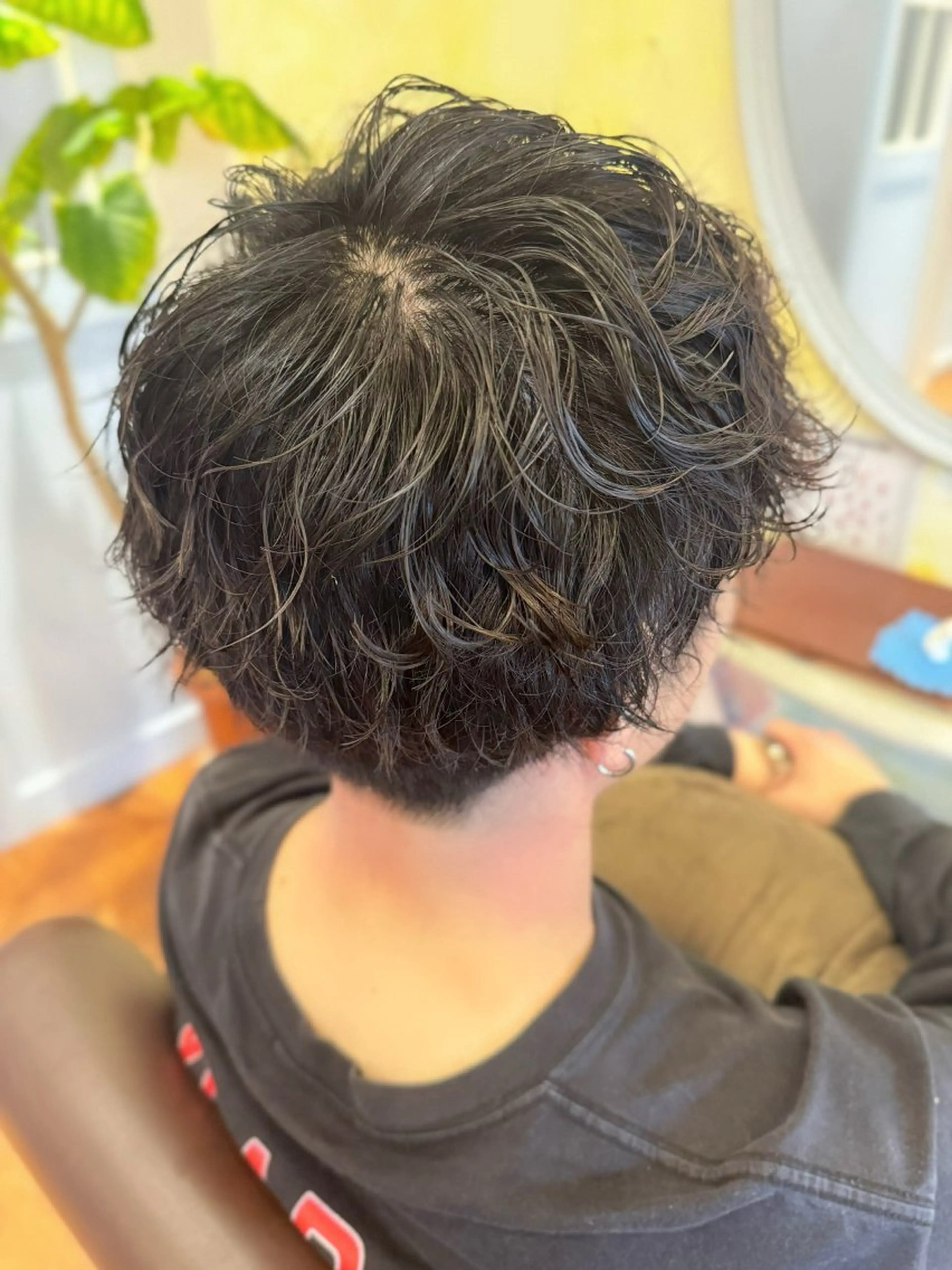 ショート パーマ メンズ 波巻きパーマ カット パーマ ヘアセット 吉長 彩香のヘアスタイル