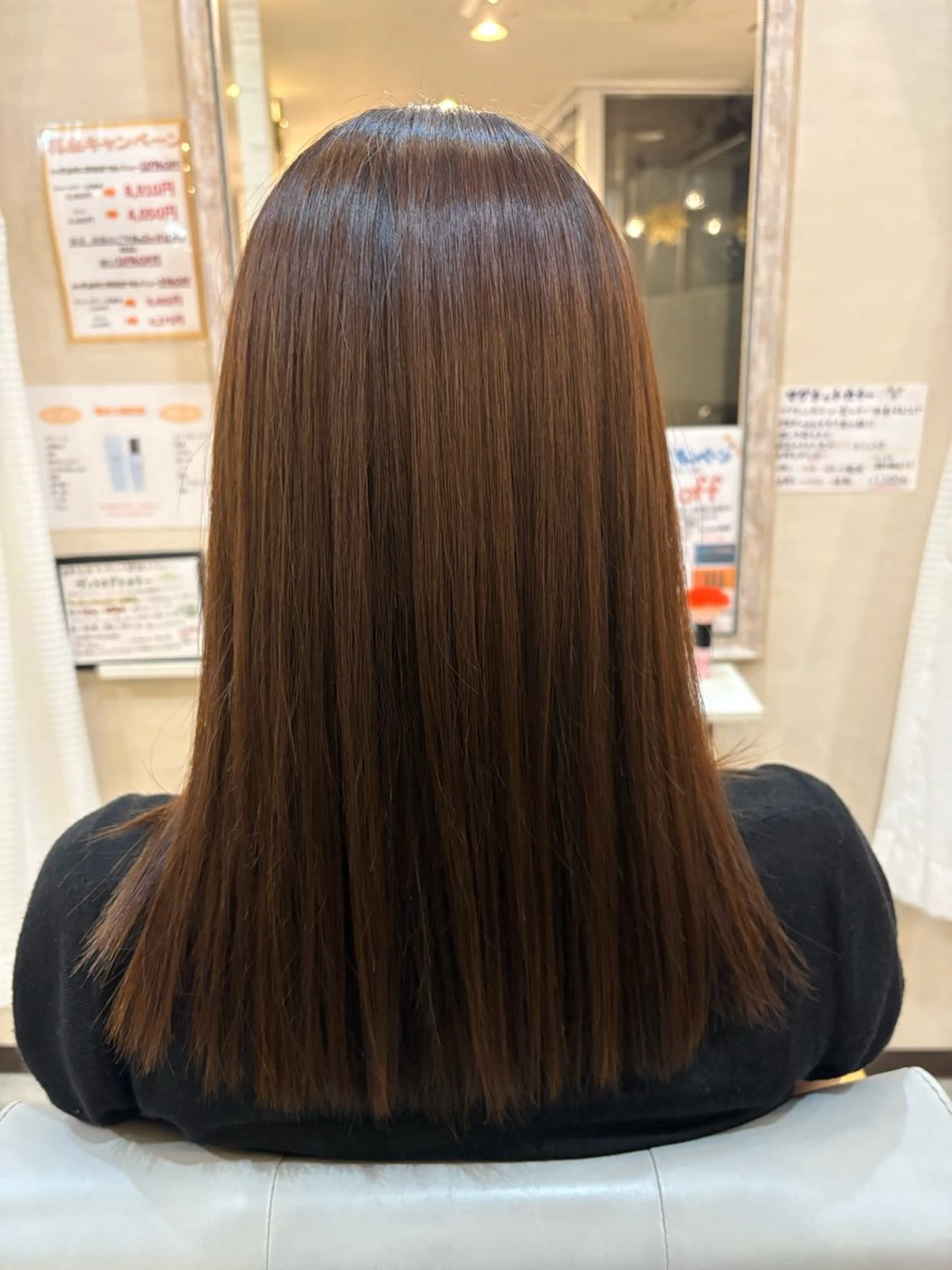セミロング 縮毛矯正 grazie所属・吉田 亜友莉のヘアスタイル