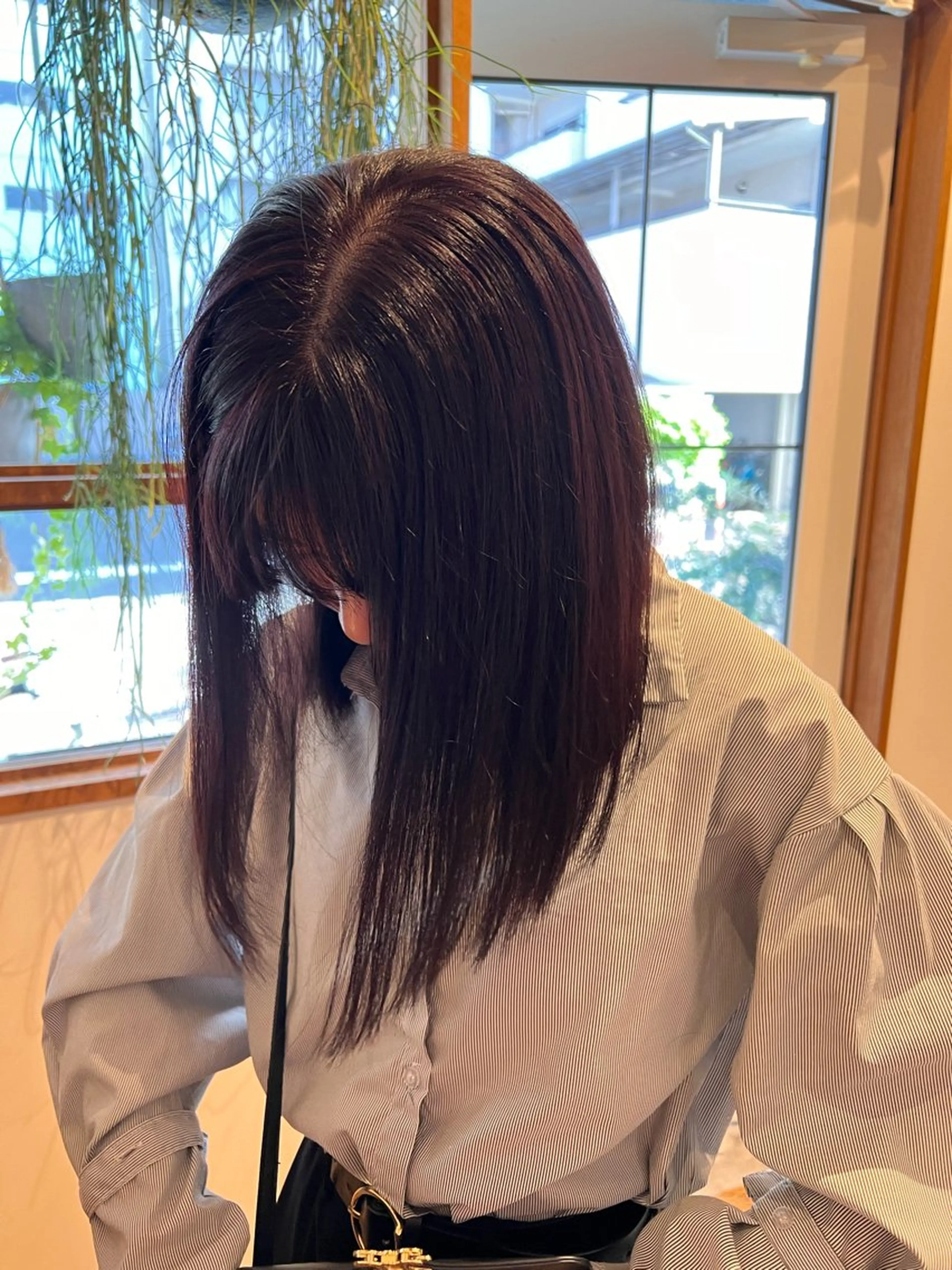 セミロング カラー パーマ カット パーマ トリートメント ENIF 大島 芽生のヘアスタイル