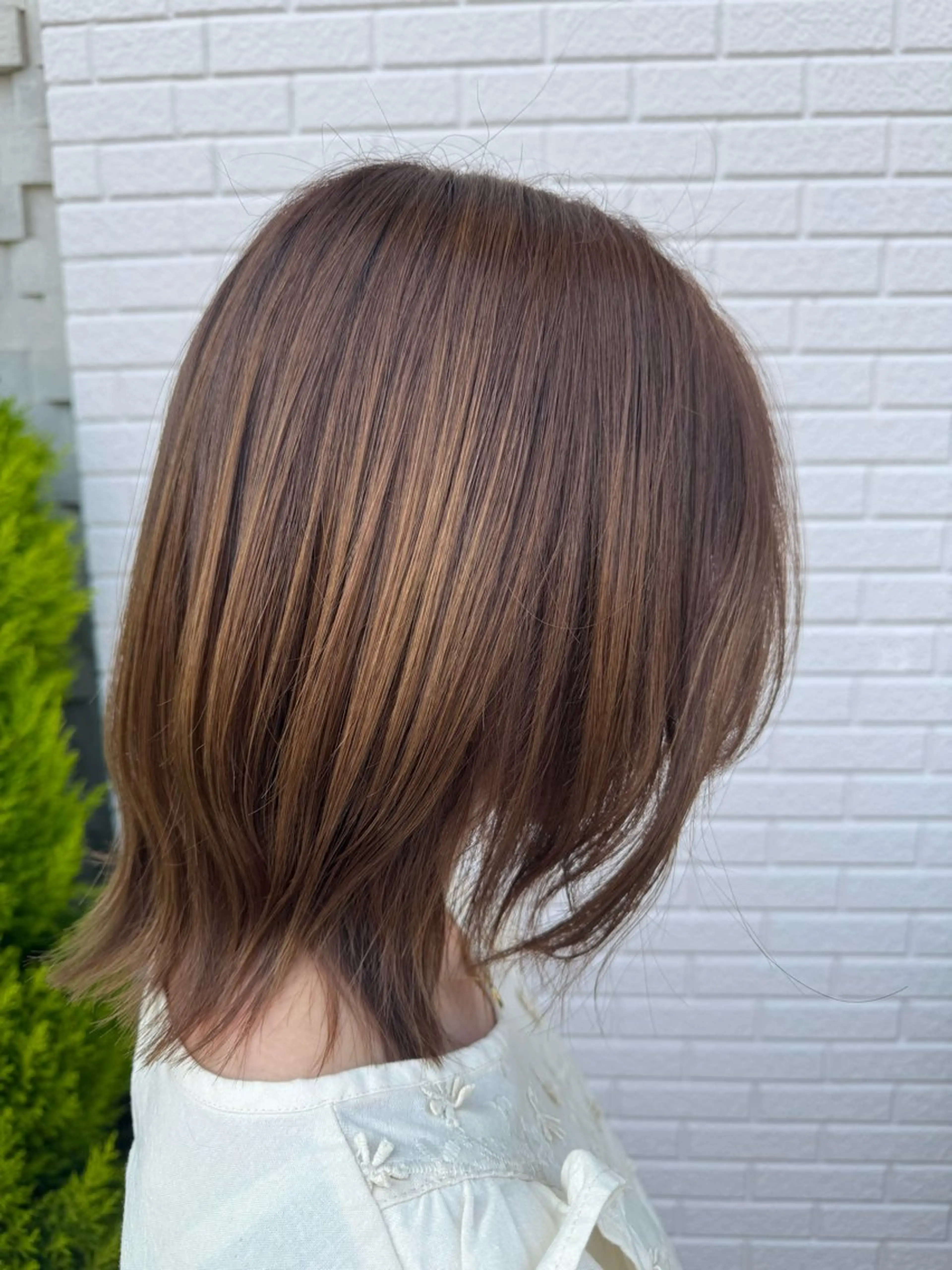 ミディアム カラー ハイライトカラー ハイライト SUNNY美容室所属・かとう りいなのヘアスタイル