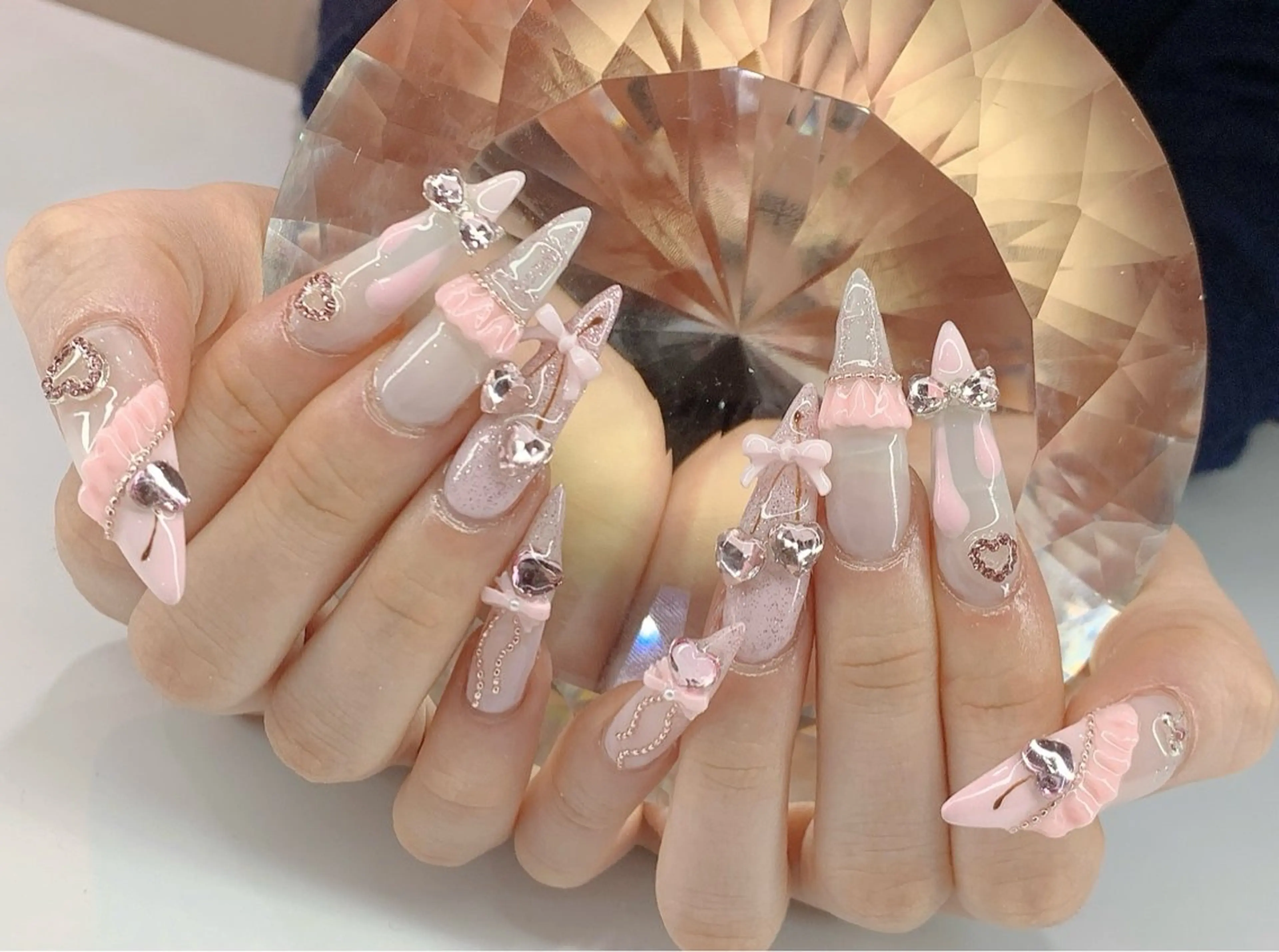ネイル ハンドネイル LoaChaton kaeのネイルデザイン