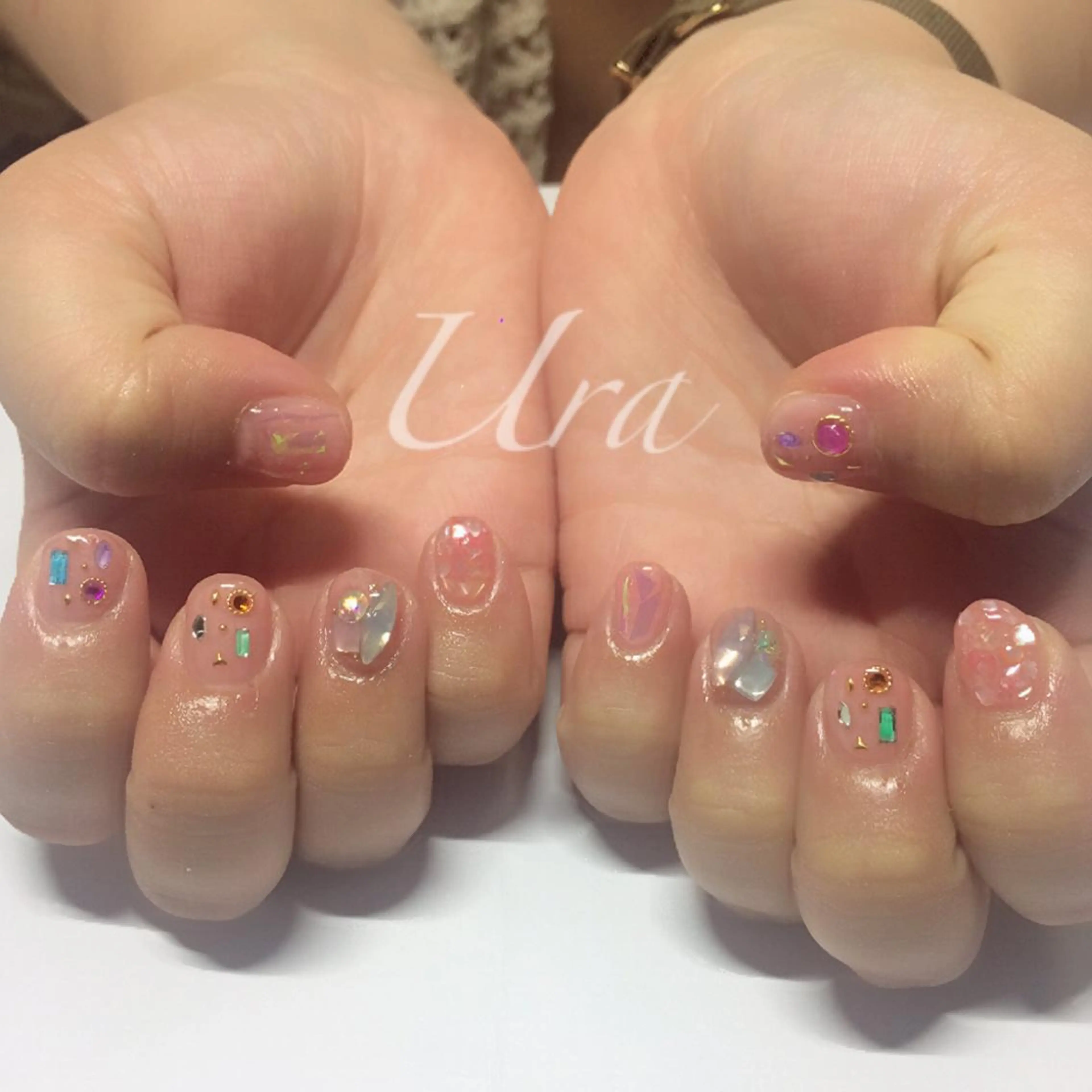 ネイル UrakoNail 《nail》のネイルデザイン