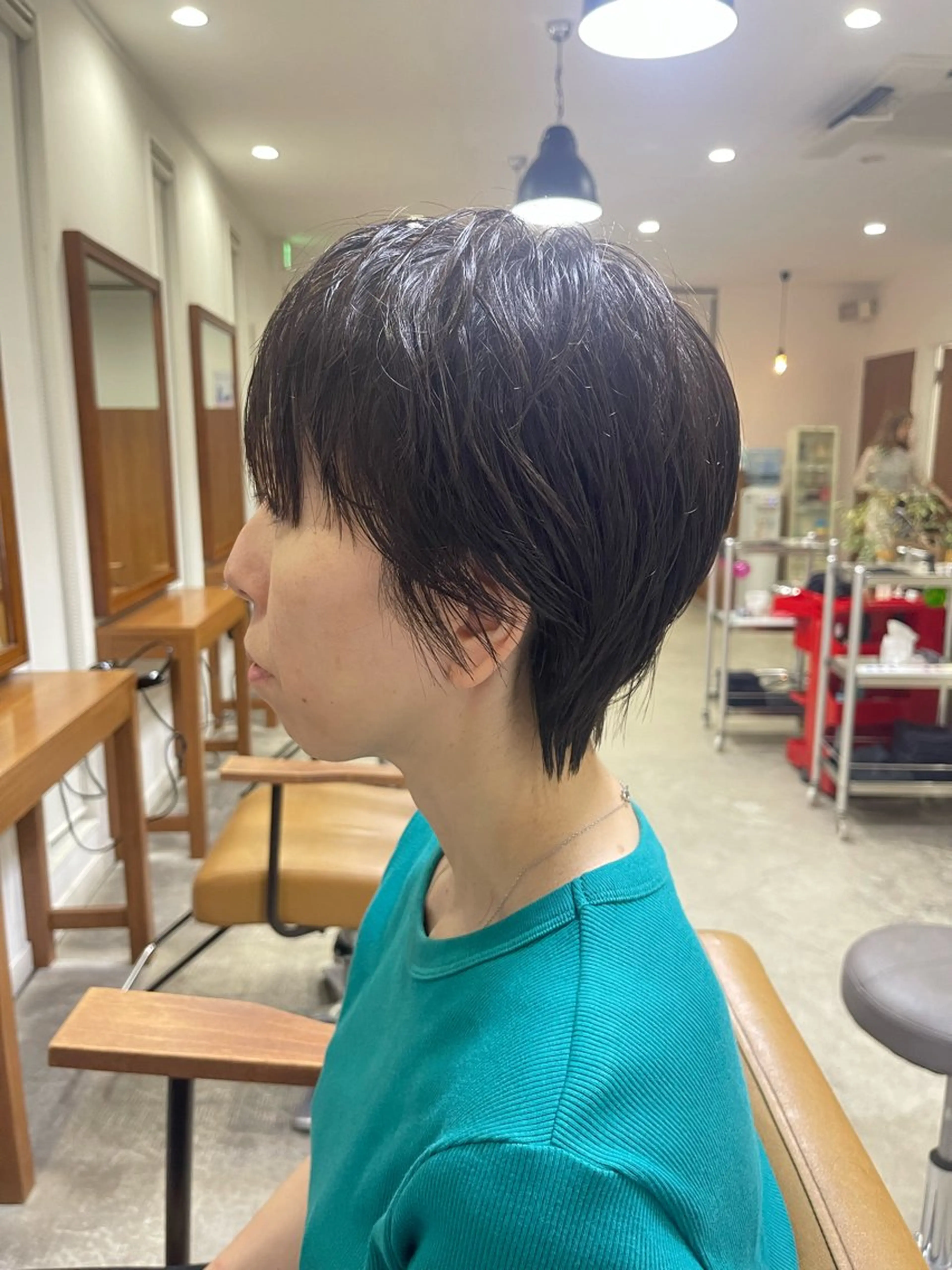 ショート ショートヘア カット 縮毛矯正 SASAnagano 岩下サードゥのヘアスタイル