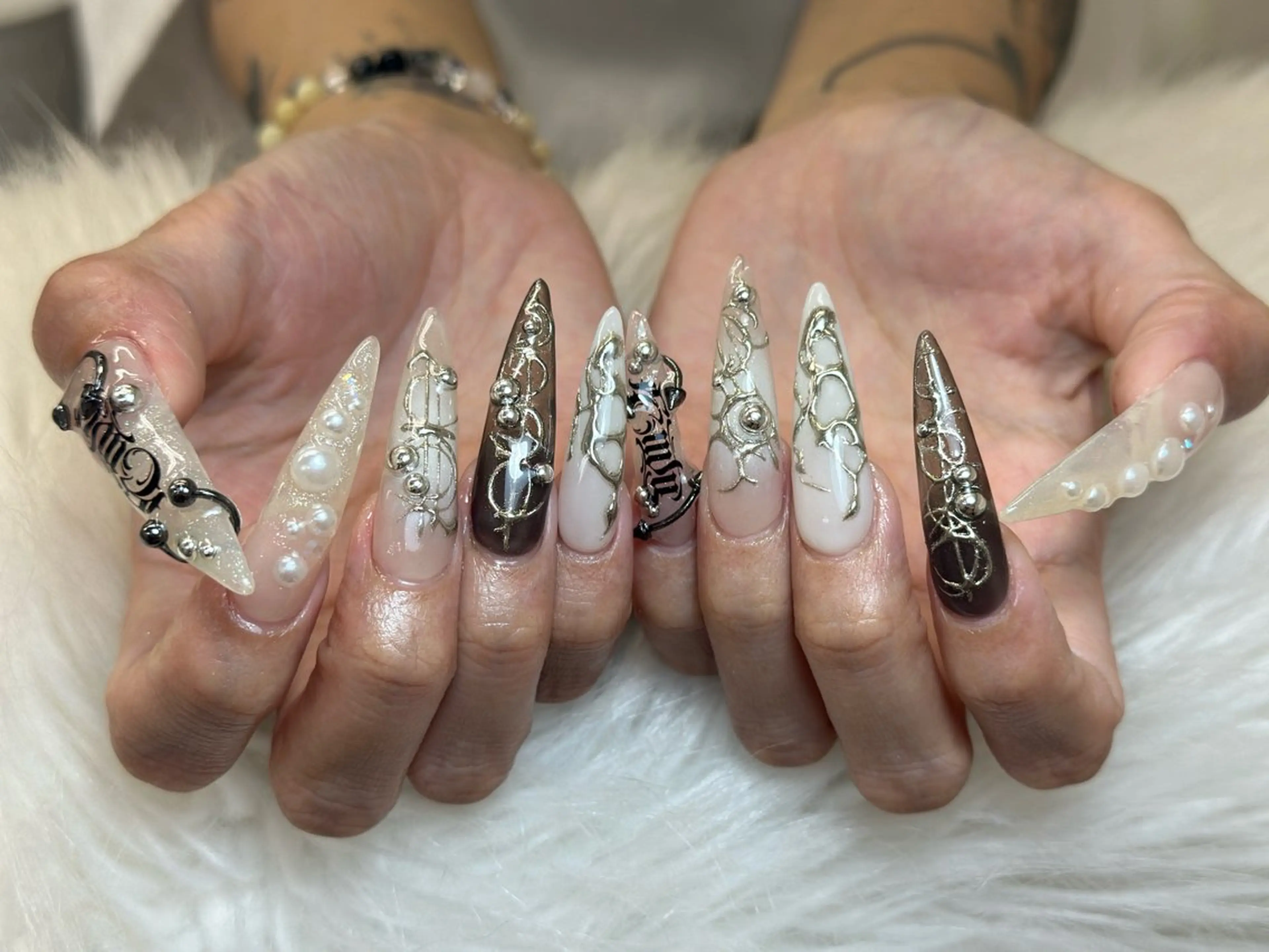 ネイル アートネイル ジェルネイル マグネットネイル ハンドネイル JennNail_ マオのネイルデザイン