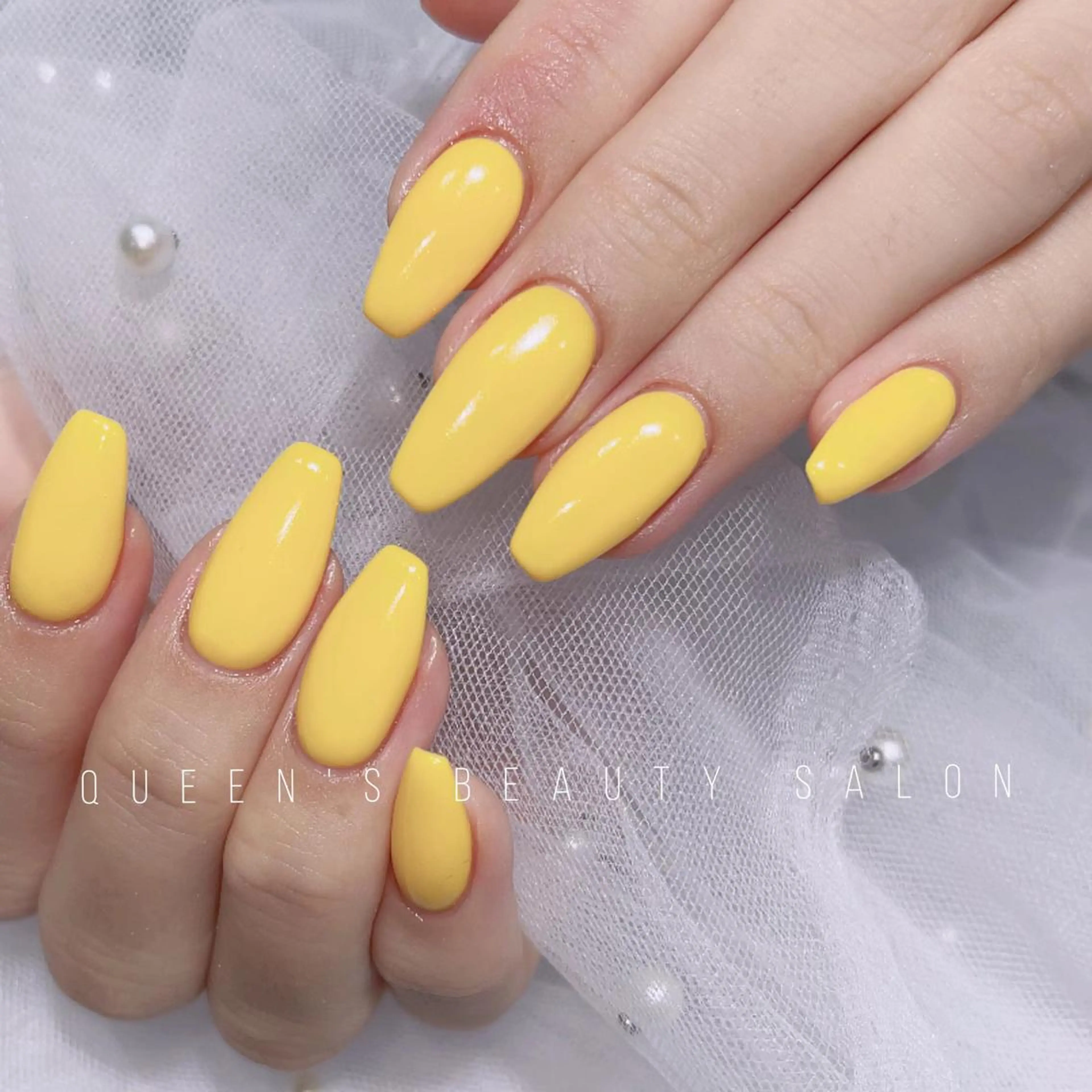 ネイル ハンドネイル Queens みなみのネイルデザイン