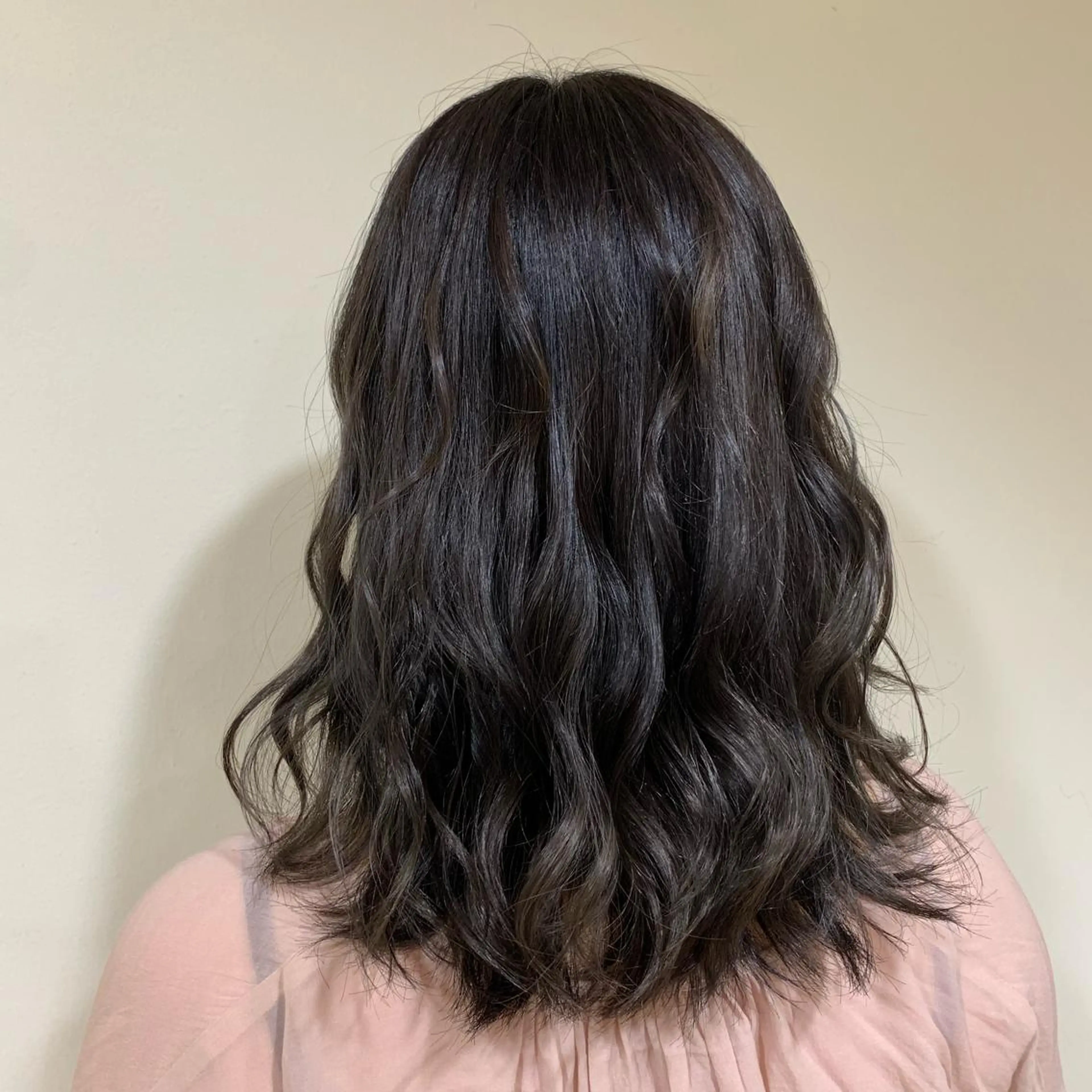 セミロング カラー JUNYA 海外ガールヘアのヘアスタイル