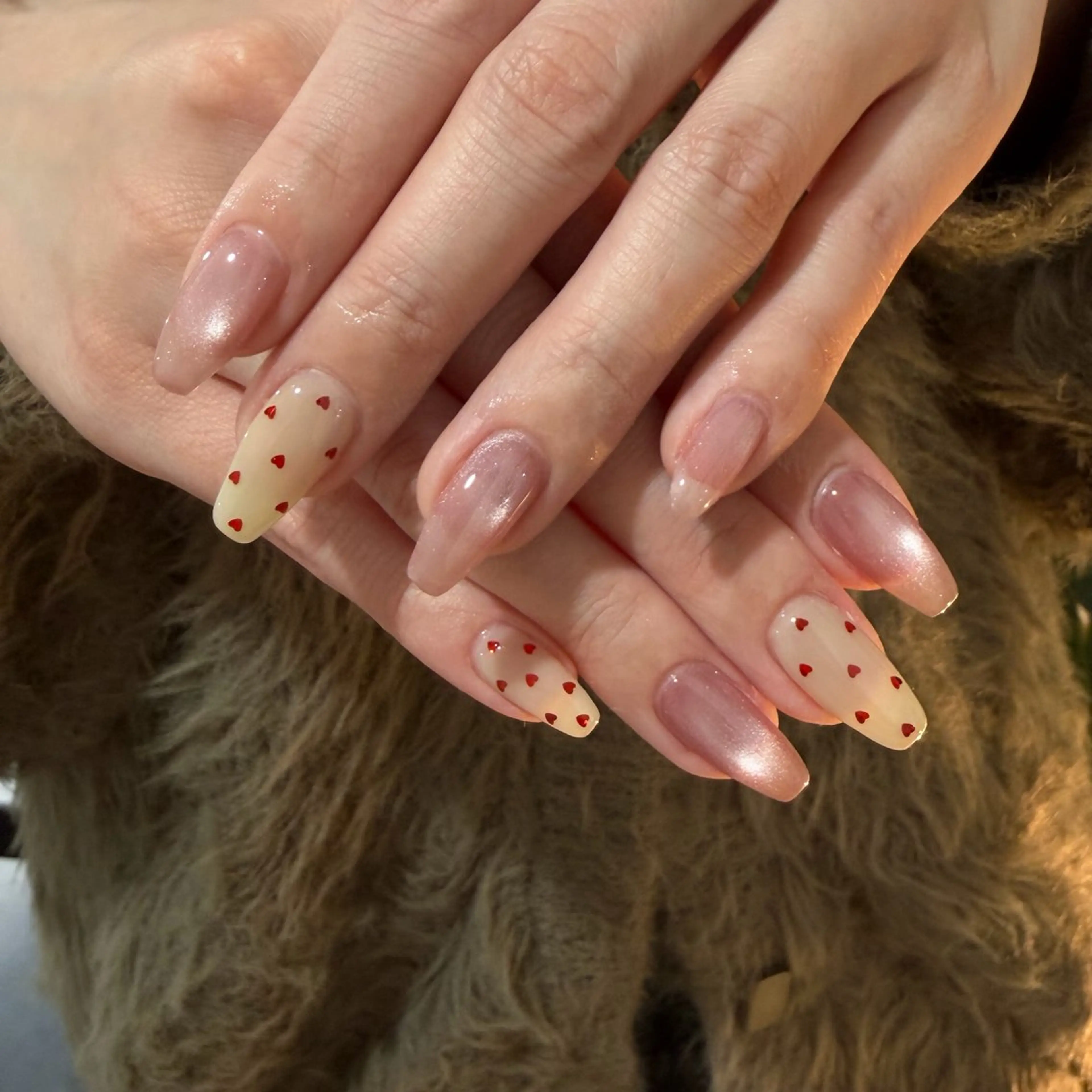 ネイル フラッシュネイル ハート マグネットネイル シンプルネイル 冬ネイル ハンドネイル repos-ルポ-所属・repos mikuのネイルデザイン