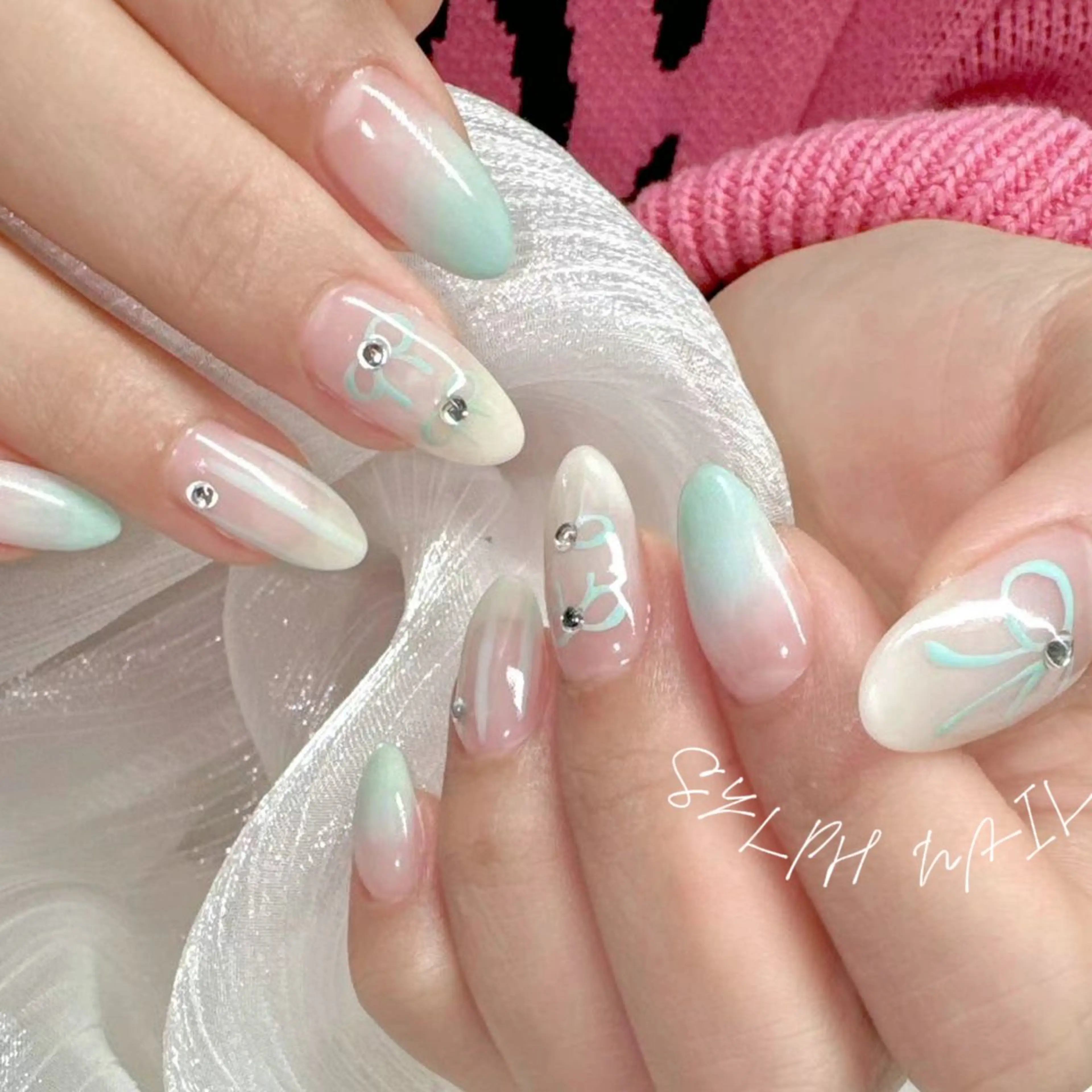 ネイル ハンドネイル Trend Nail シルフのネイルデザイン
