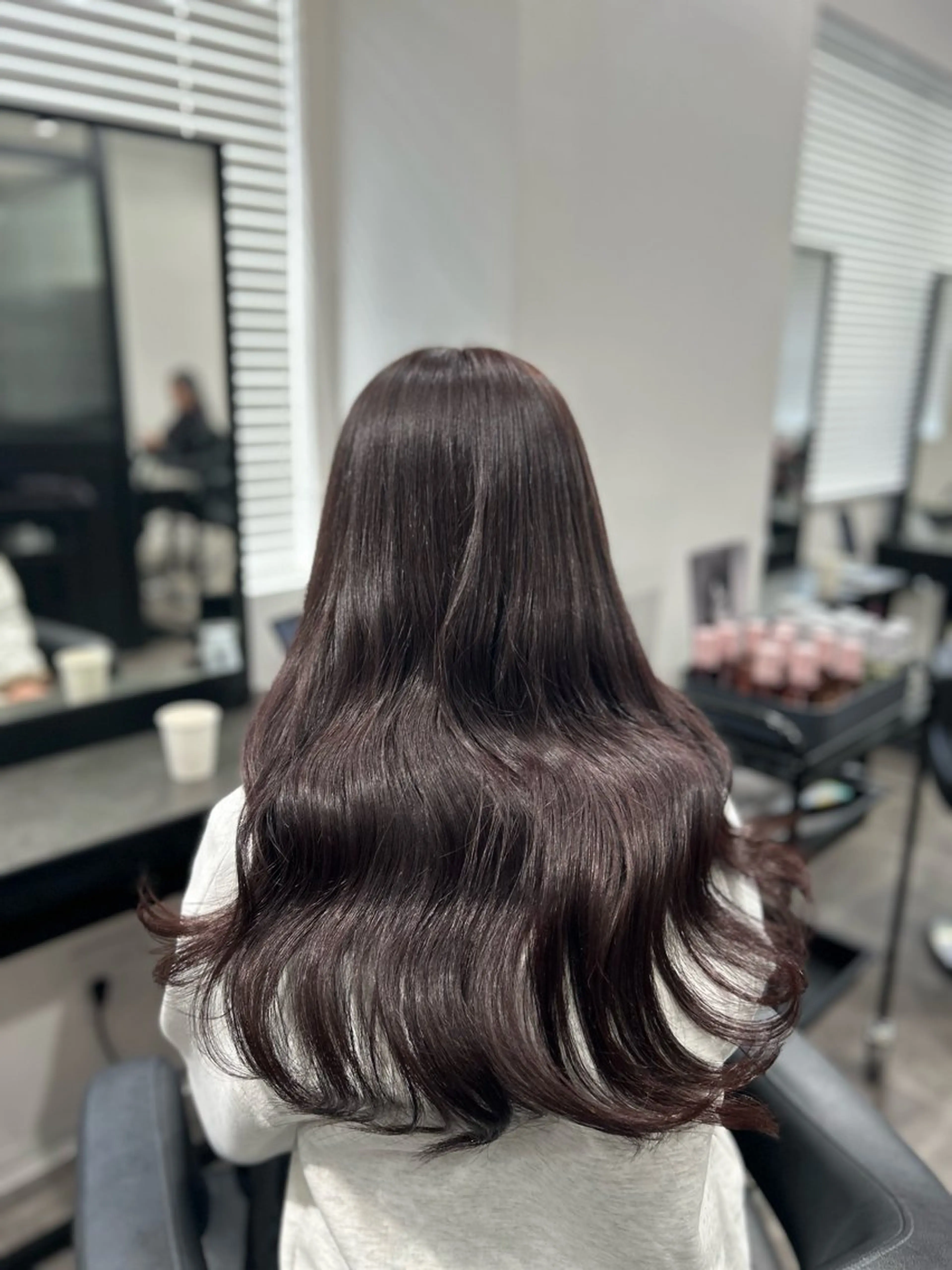 セミロング ヘアアレンジ ピンクラベンダー ヘアカラー トリートメント ヘッドスパ ヘアセット 💎韓国/ レイヤー カット/ 暖色🫧のヘアスタイル