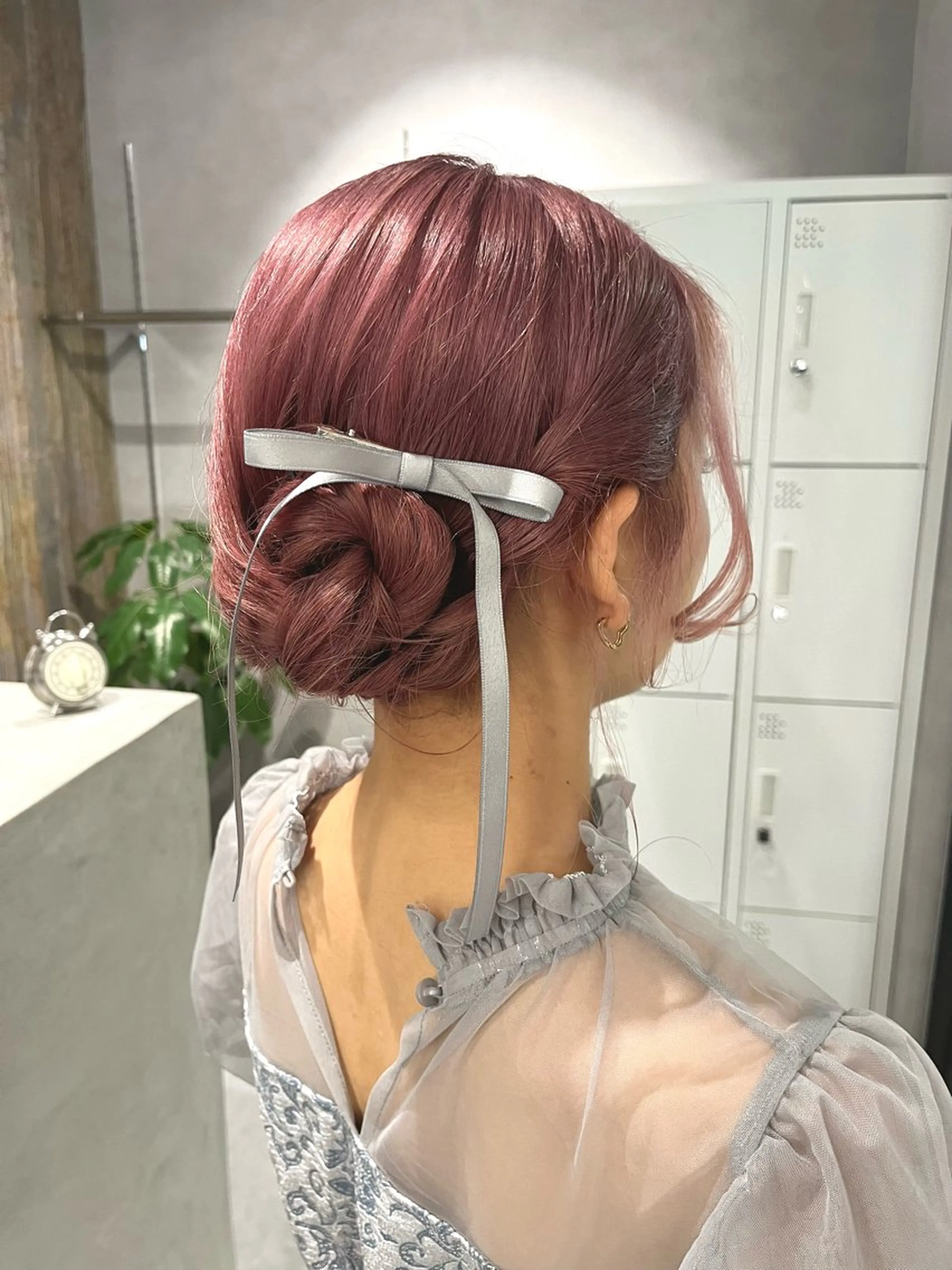 ミディアム カラー ヘアアレンジ 🦩梅田暖色カラー 🦩Mioのヘアスタイル